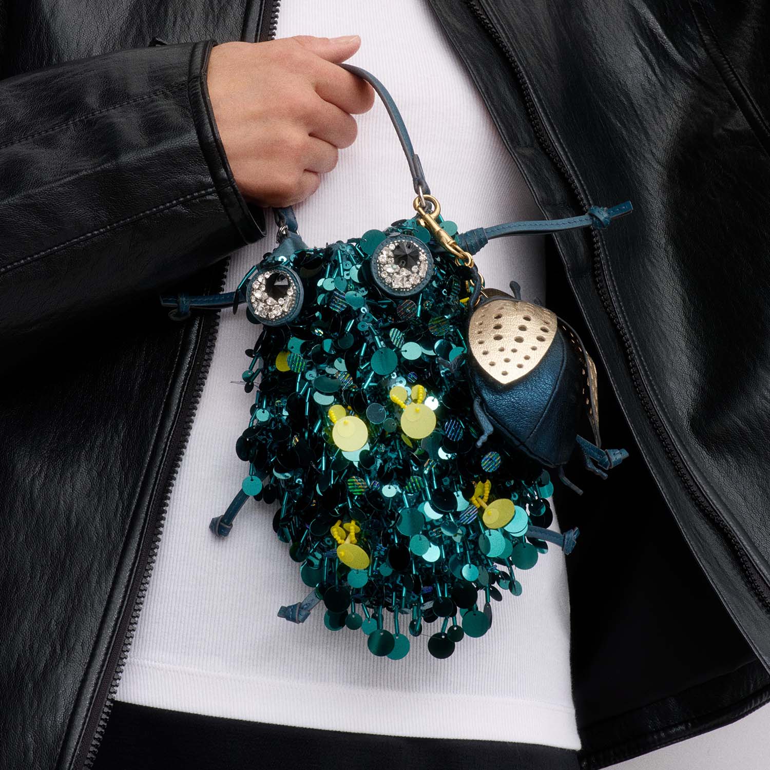 Beetle クロスボディ | Anya Hindmarch JP