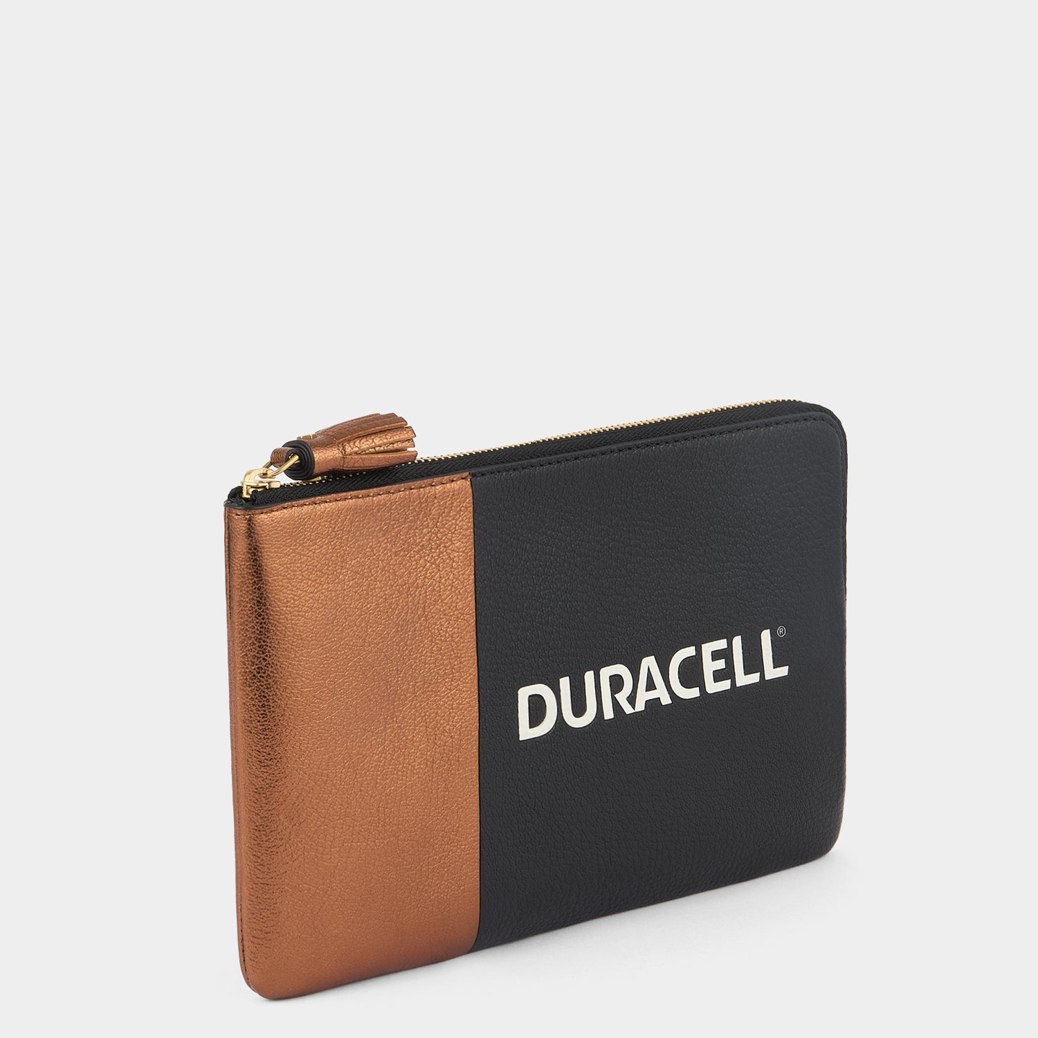 Duracell」ジップ ルース ポケット | Anya Hindmarch JP Duracell」ジップ ルース ポケット | Anya Hindmarch JP