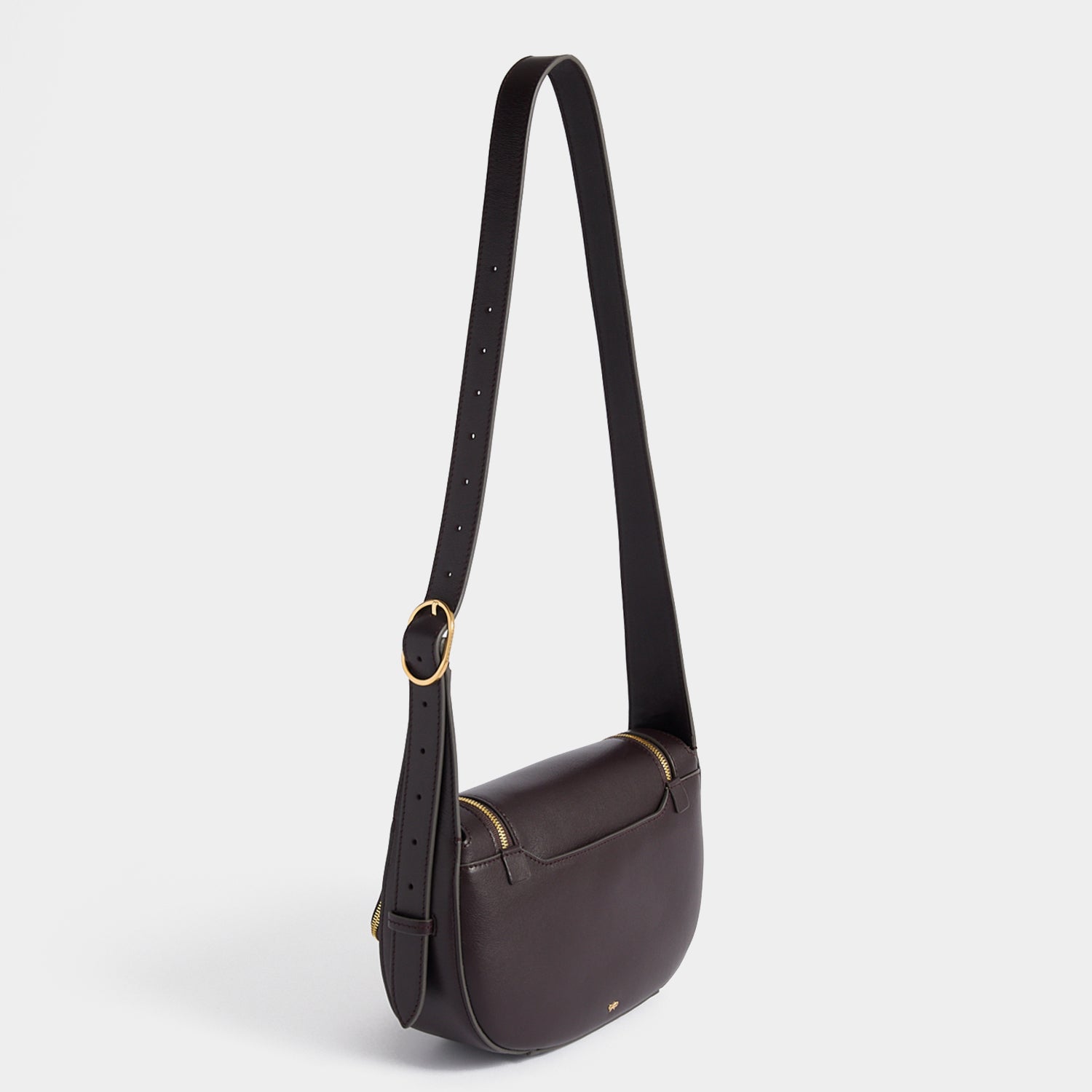 Vere：ヴィア・スモール・クロスボディ | Anya Hindmarch JP