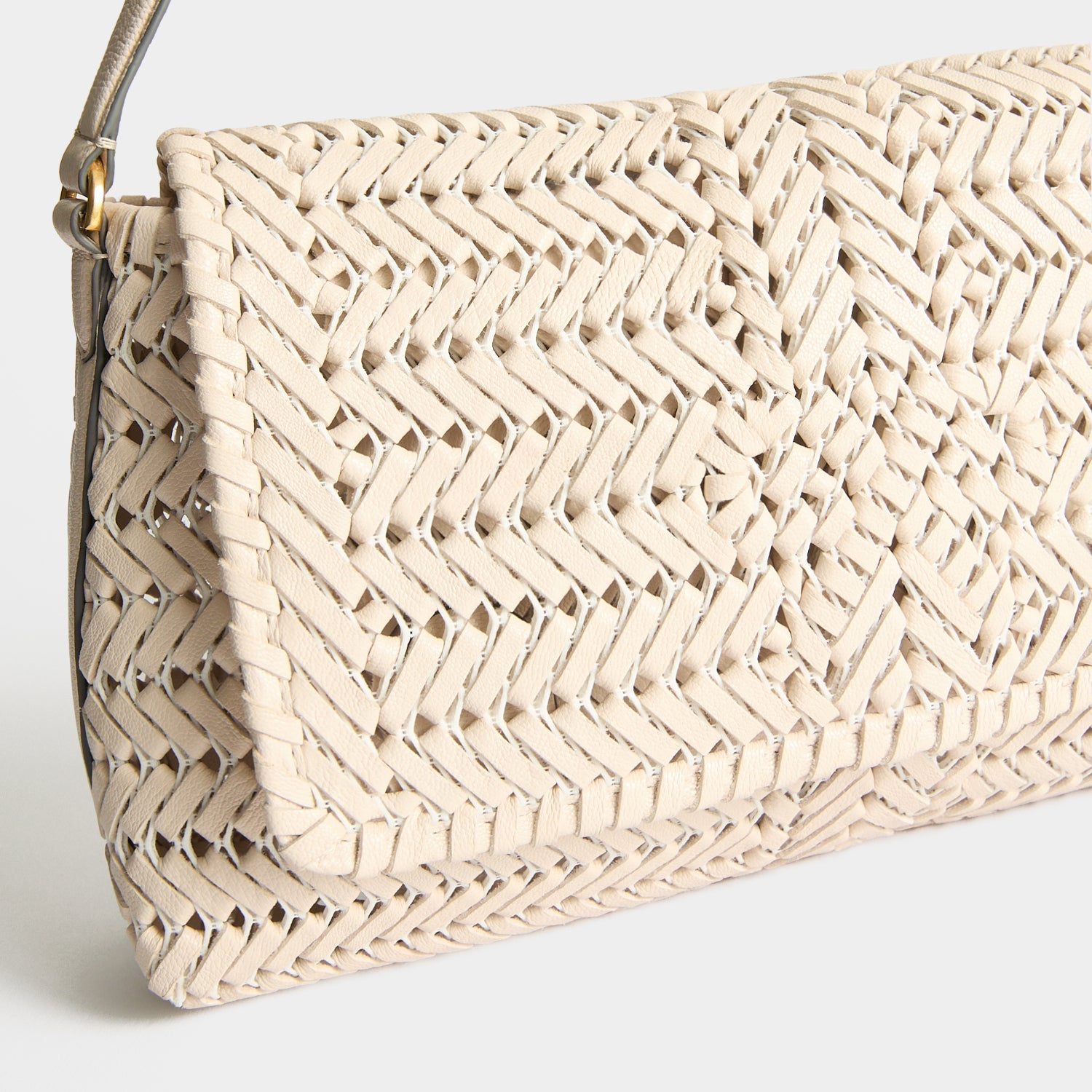 Neeson：ニーソン・ショルダーバッグ | Anya Hindmarch JP