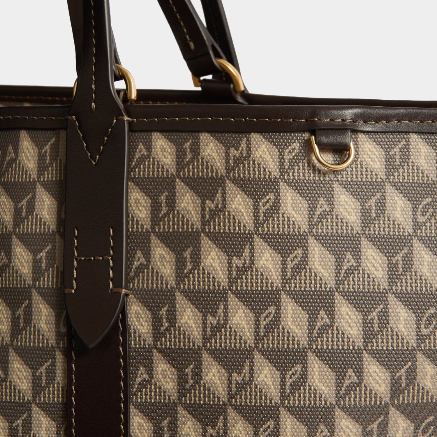 I AM A Plastic Bag」ラージ・トート | Anya Hindmarch JP