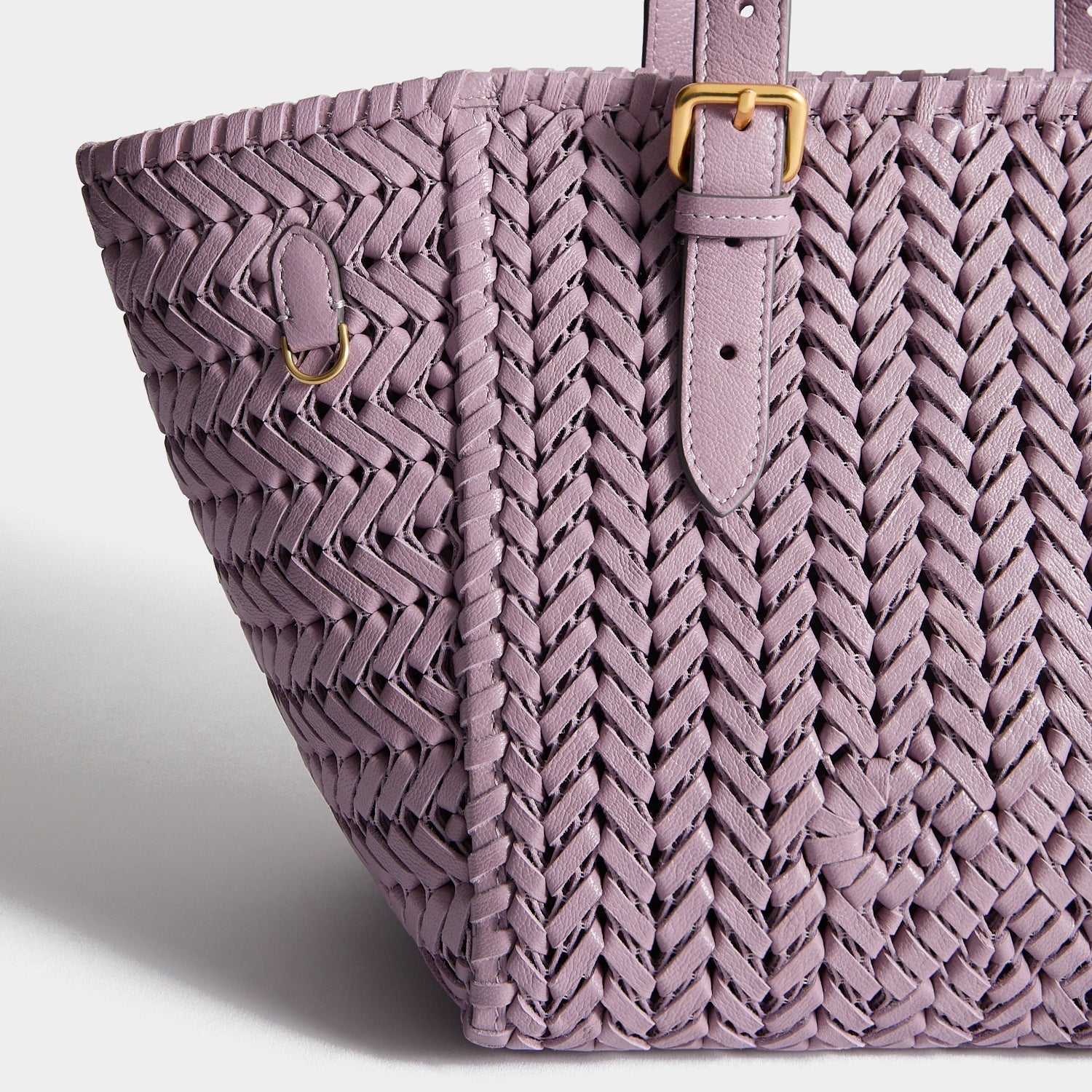 Neeson：ニーソン・スモール・スクェア・トート | Anya Hindmarch JP