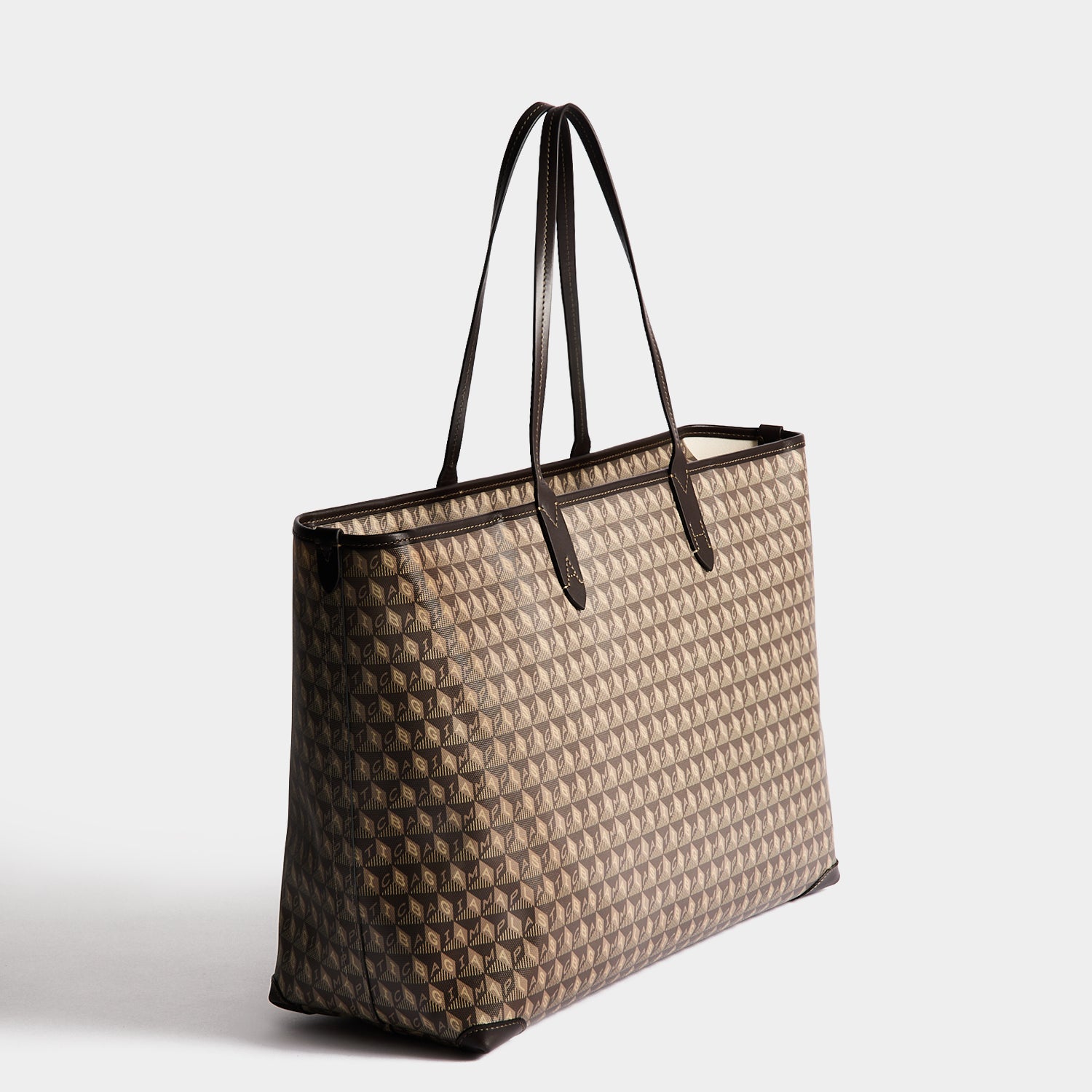 I AM A Plastic Bag」ジップ・トート | Anya Hindmarch JP