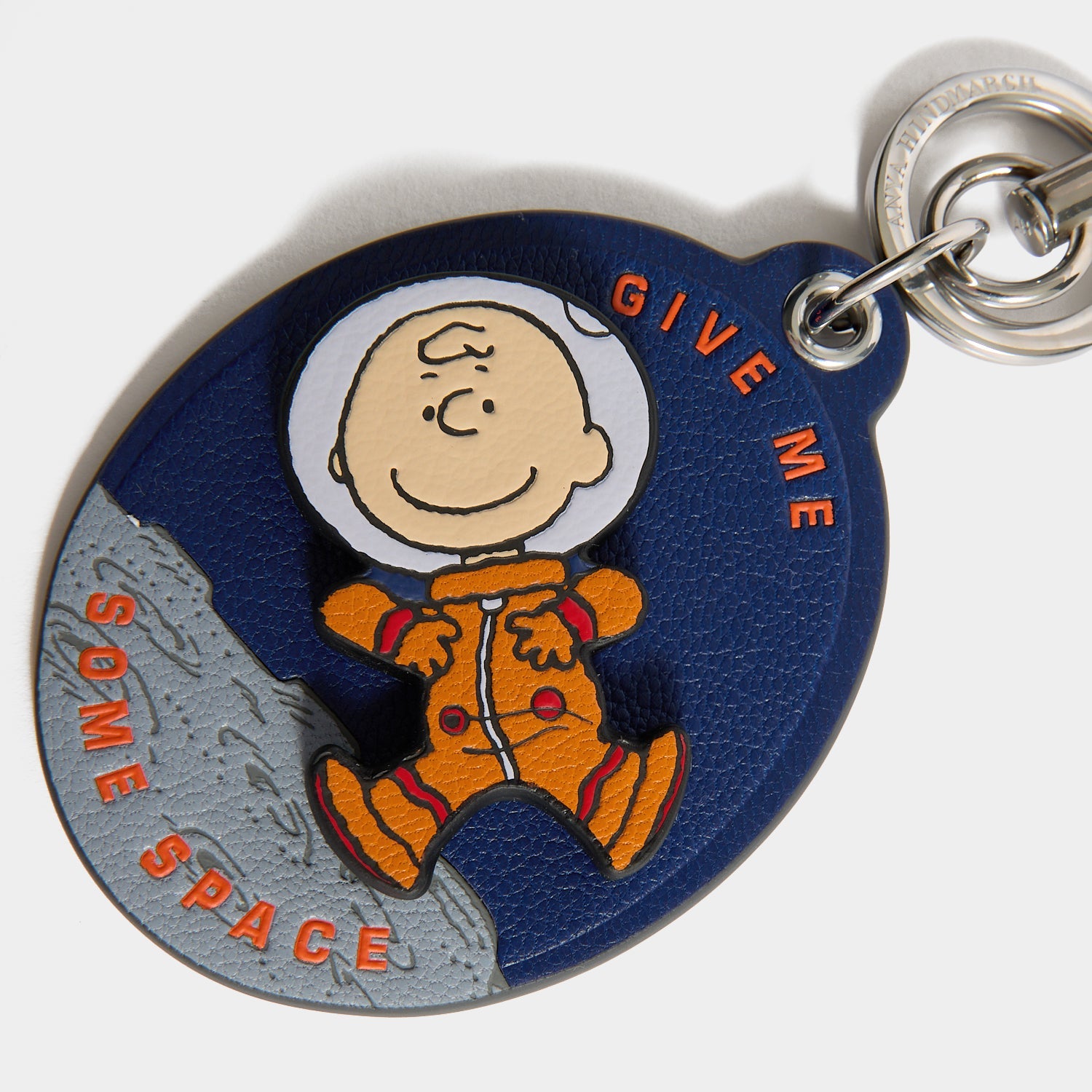 Peanuts Space Snoopy Charlie Brown キー・チャーム | Anya Hindmarch JP