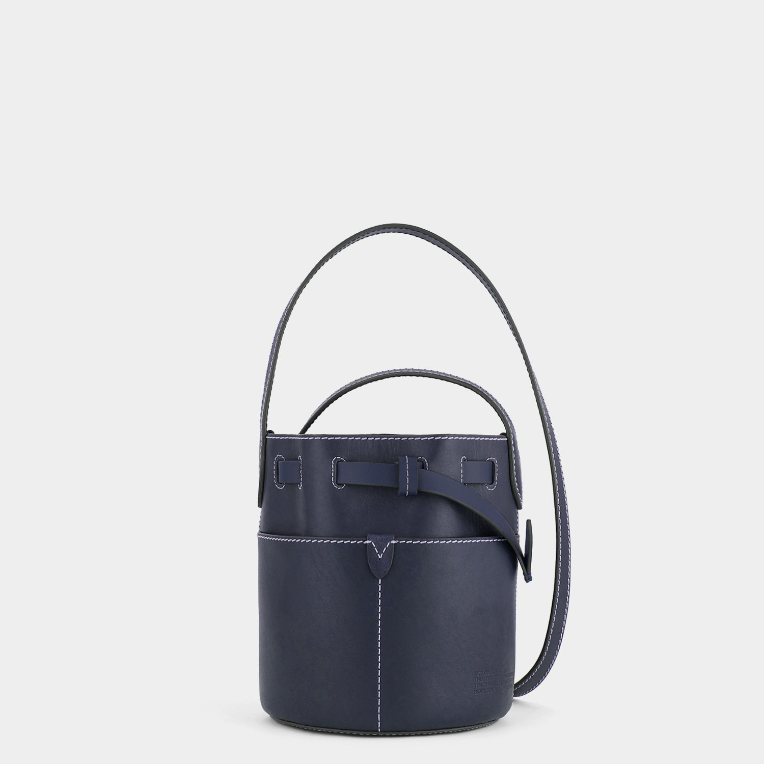 「Return to Nature」バケットバッグ ミニ -

                  
                    Compostable Leather in Marine -
                  

                  Anya Hindmarch JP
