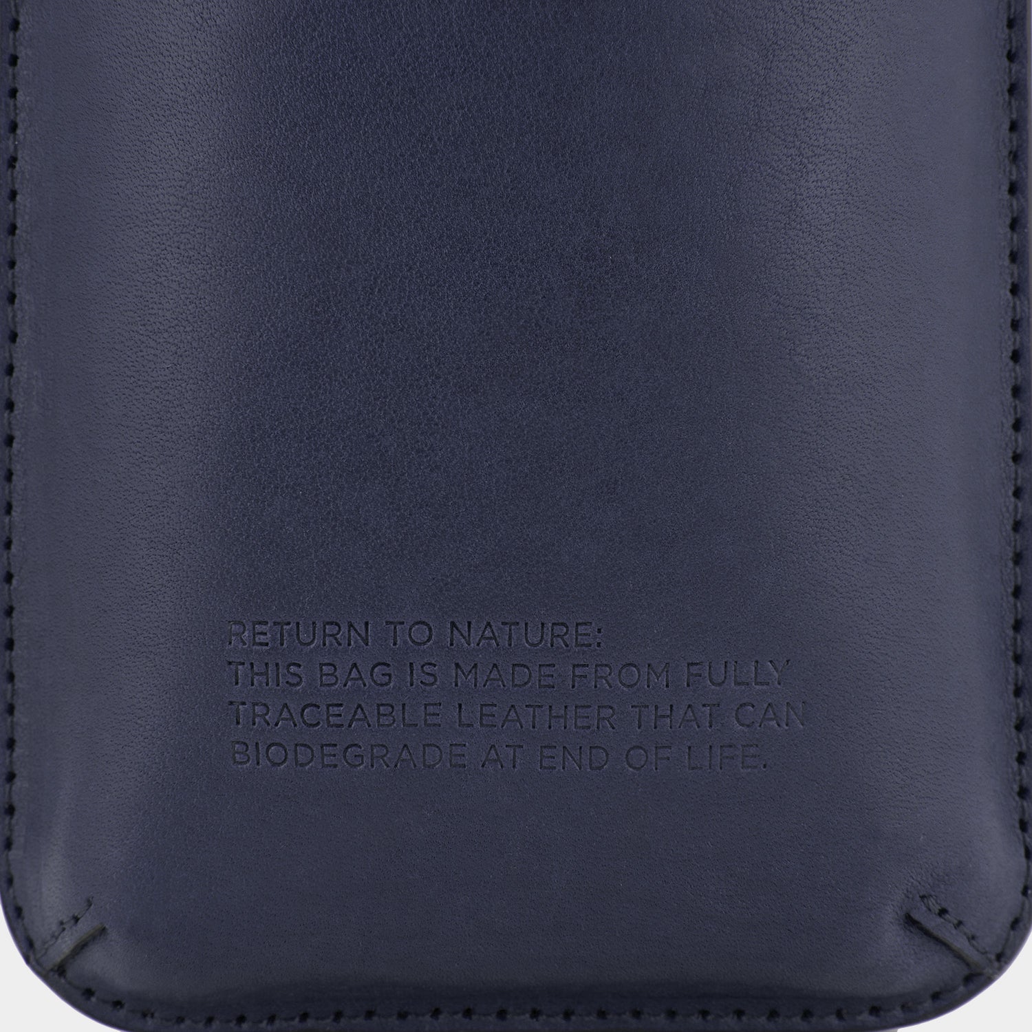 「Return to Nature」 スマホ ポーチ -

                  
                    Compostable Leather in Dark Olive -
                  

                  Anya Hindmarch JP
