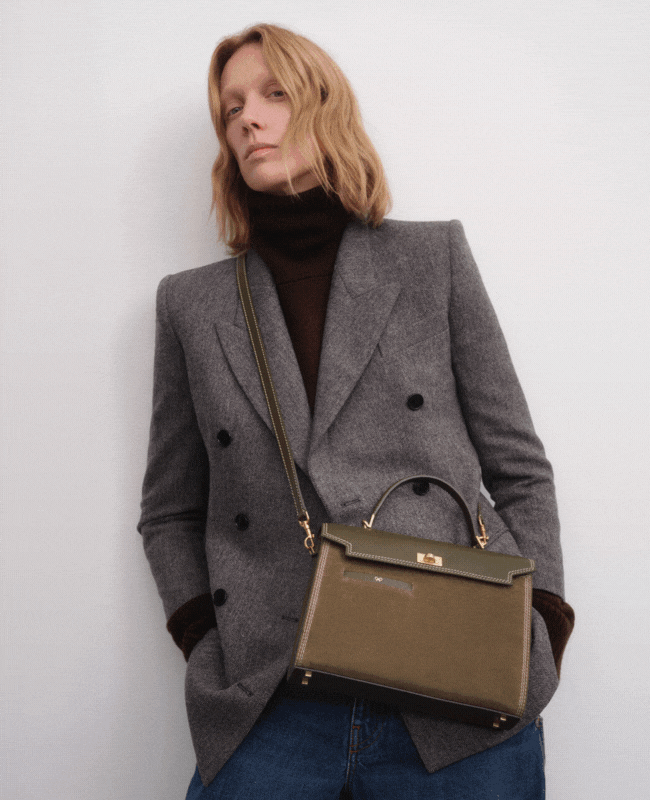 アニヤハインドマーチ　ユニバーサルバッグ　ミニサイズ　【ダークブラウン】 Universal Bag | Anya Hindmarch JP