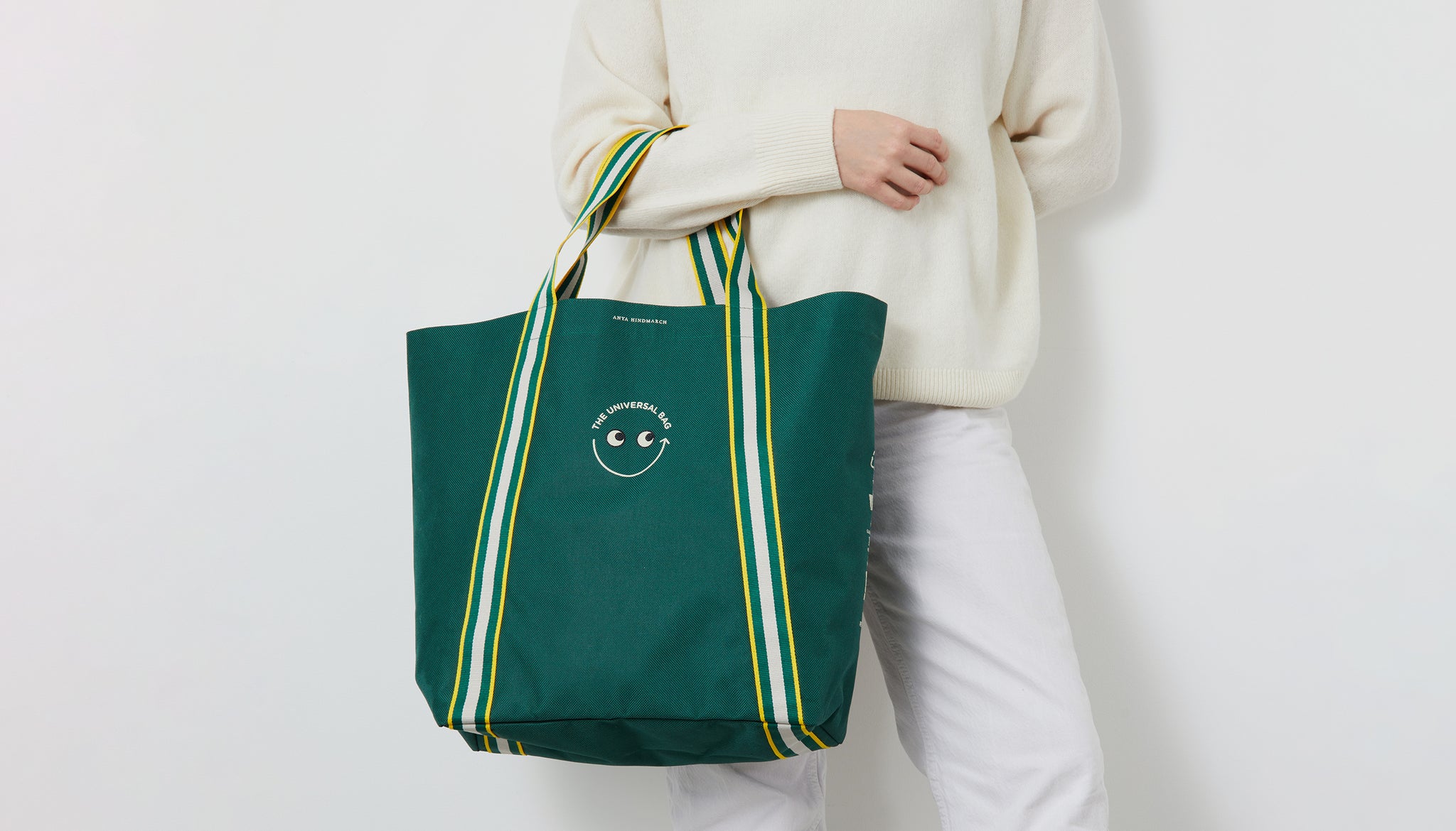 アニヤ・ハインドマーチ Aniya Hindmarch トートバック チャーム