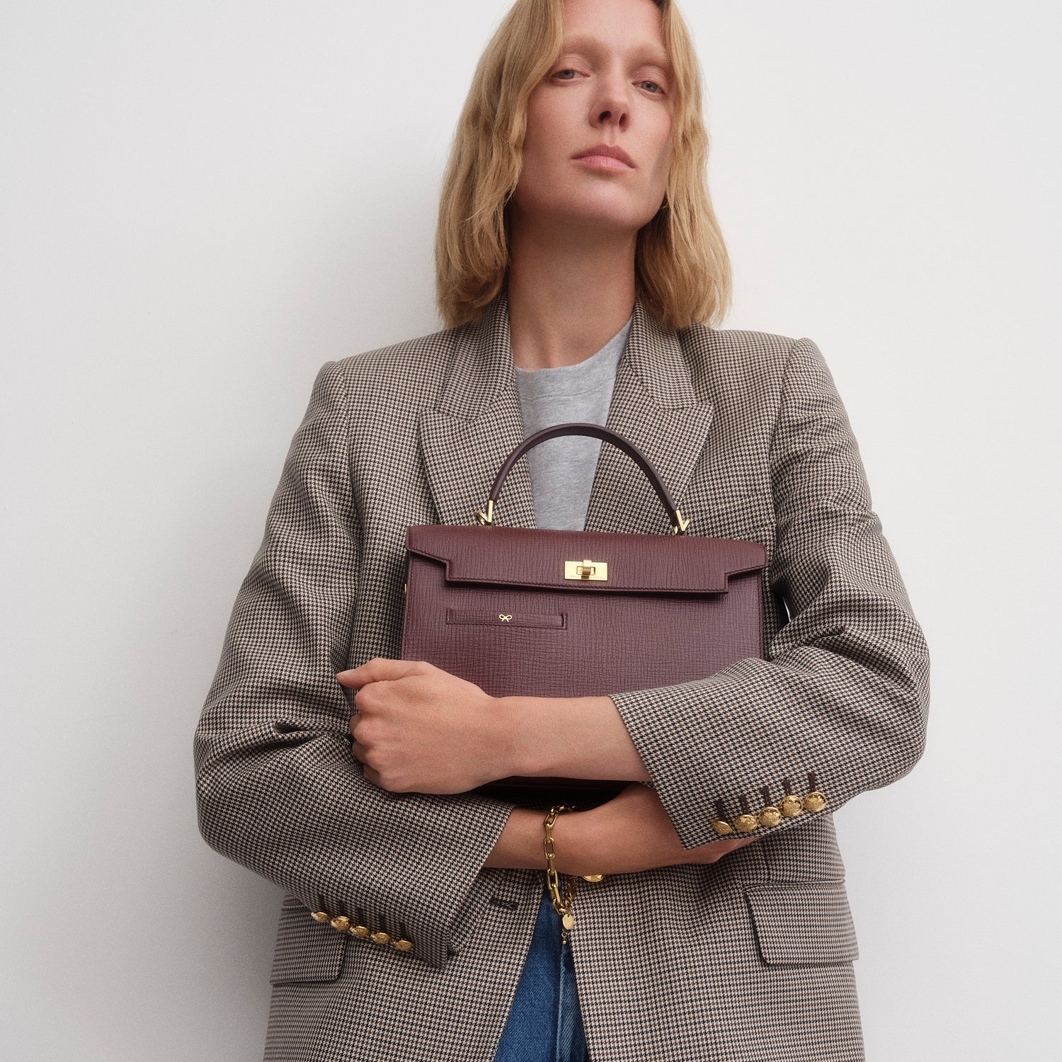 Mortimer：モティマー・トップハンドル -

          
            Crosshatch Leather in Barolo Red  -
          

          Anya Hindmarch JP
