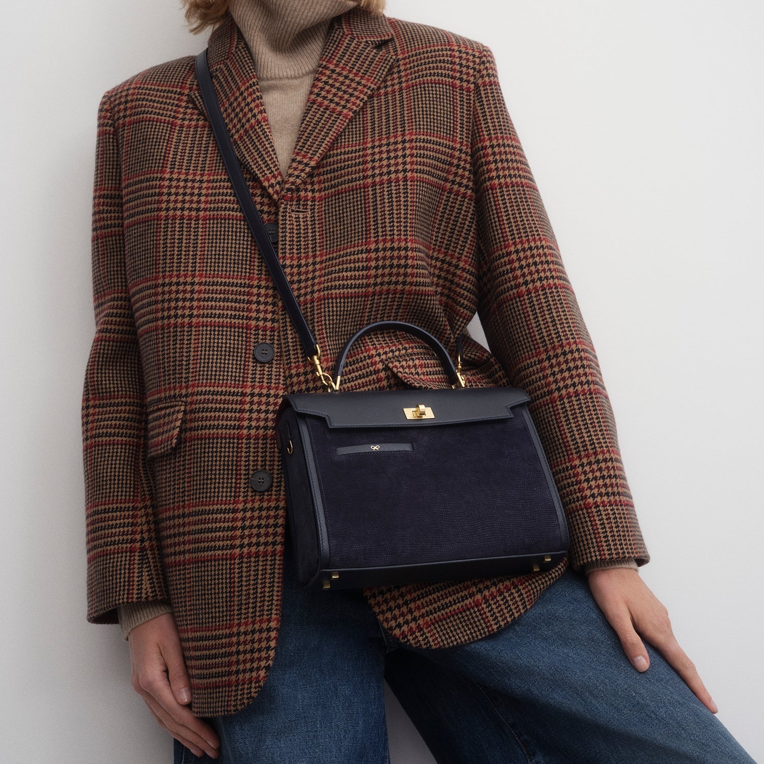 Mortimer：モティマー・トップハンドル -

          
            Smooth Leather in Marine  -
          

          Anya Hindmarch JP
