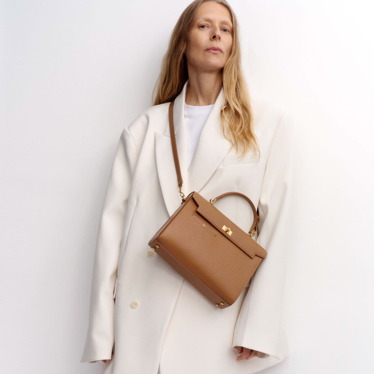 アニヤ・ハインドマーチ公式オンラインストア | Anya Hindmarch | Anya