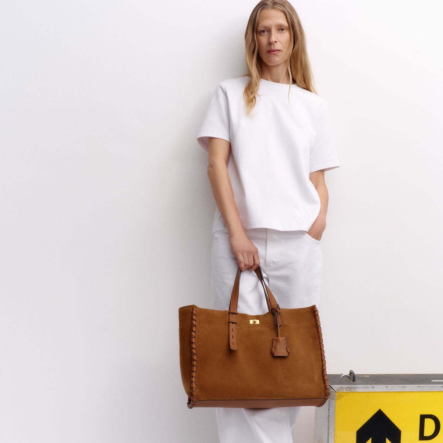 コレクション | Anya Hindmarch JP