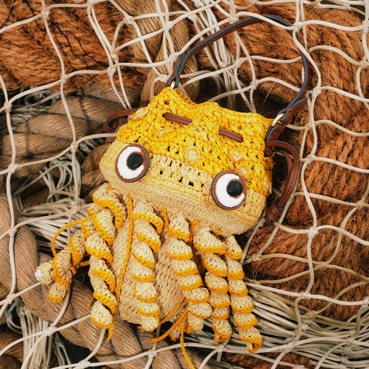 Jellyfish ラフィア・クロスボディ -

          
            Raffia/Smooth Leather in Cumin Yellow  -
          

          Anya Hindmarch JP
