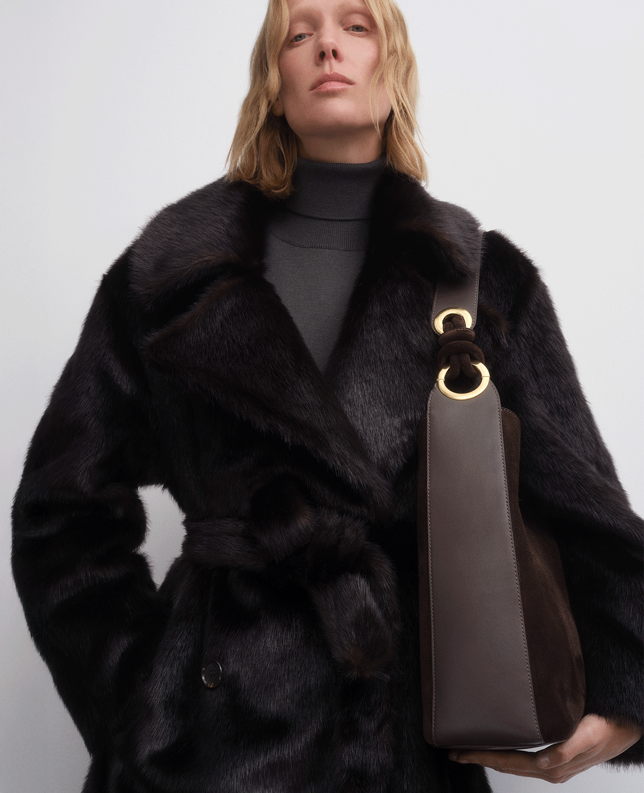 アニヤ・ハインドマーチ公式オンラインストア | Anya Hindmarch | Anya