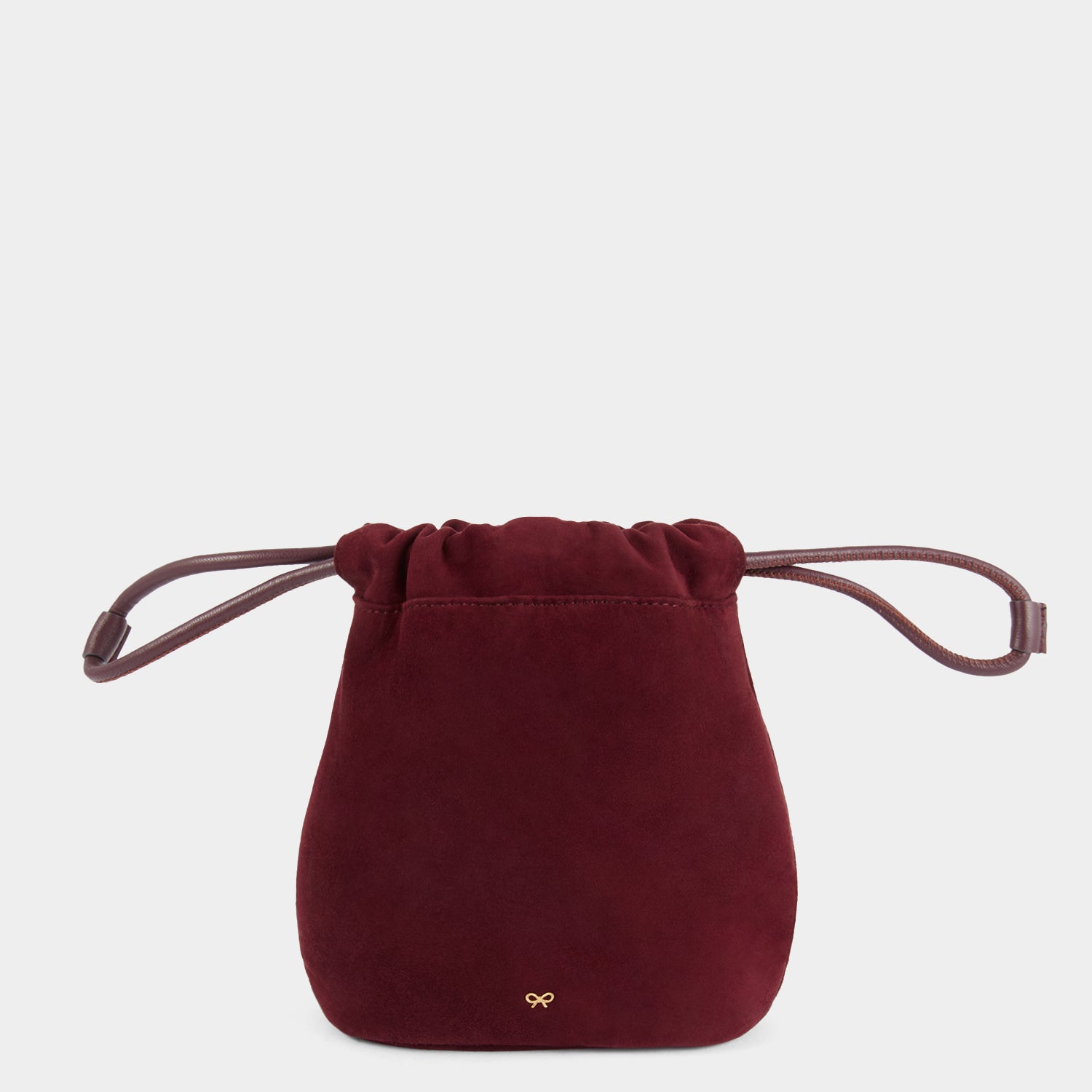 アイズ ドローストリング ポーチ -

                  
                    Kid Suede in Burgundy -
                  

                  Anya Hindmarch JP
