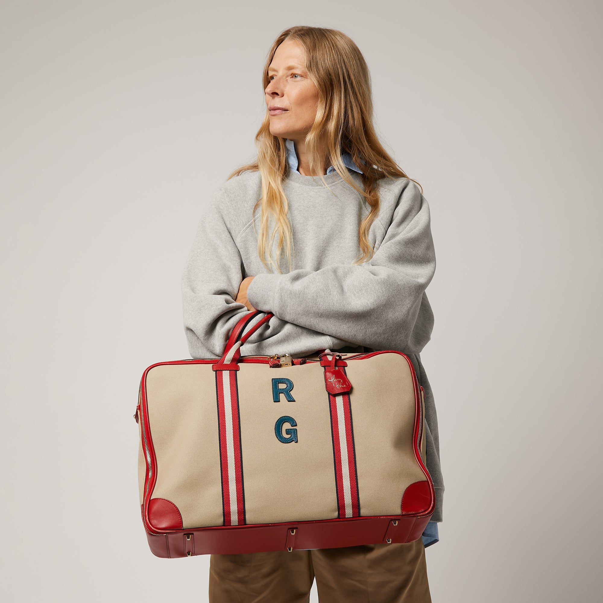 ビスポーク ウォルトン -

          
            Canvas in Red -
          

          Anya Hindmarch JP
