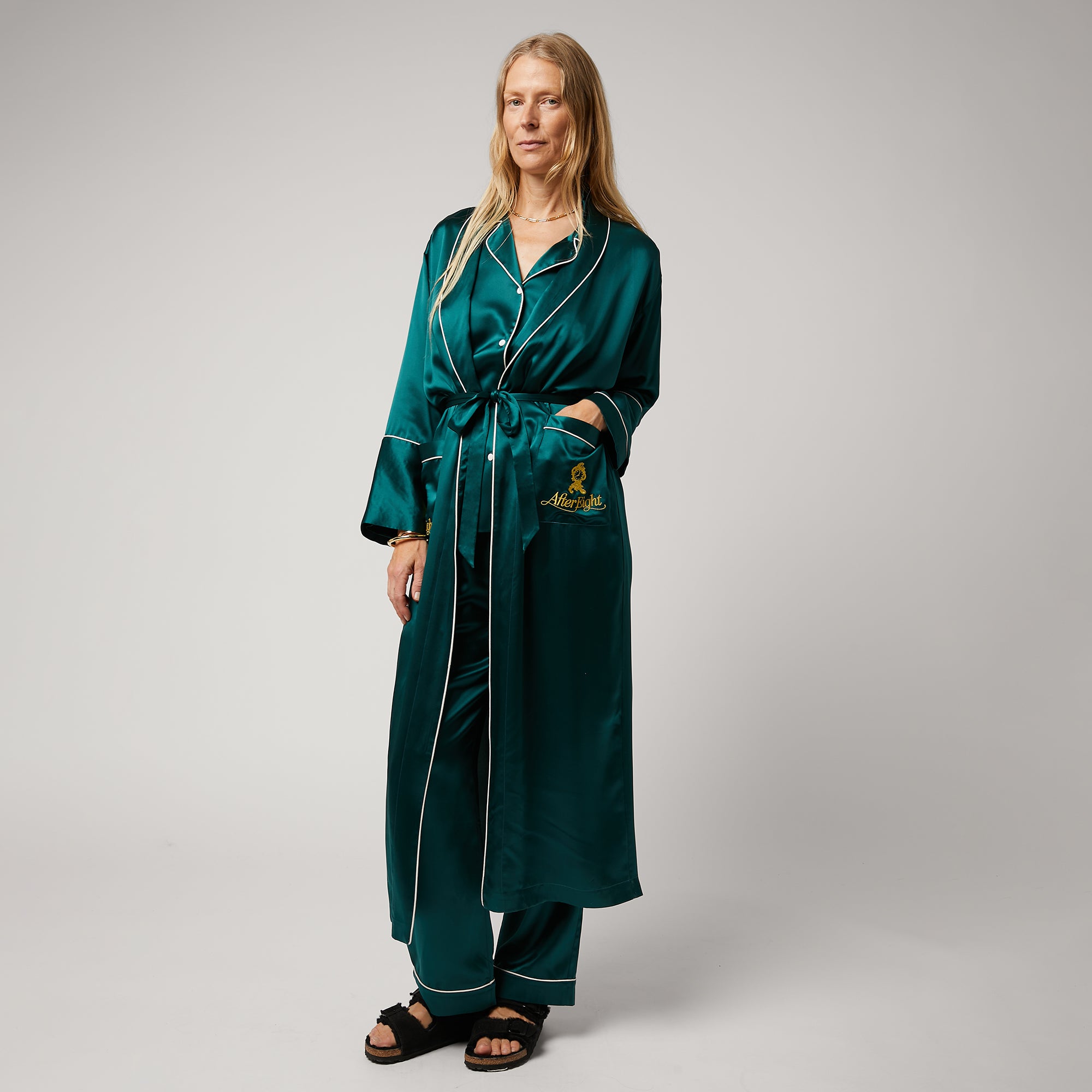 「After Eight」シルク ローブ -

                  
                    Silk in Dark Holly -
                  

                  Anya Hindmarch JP

