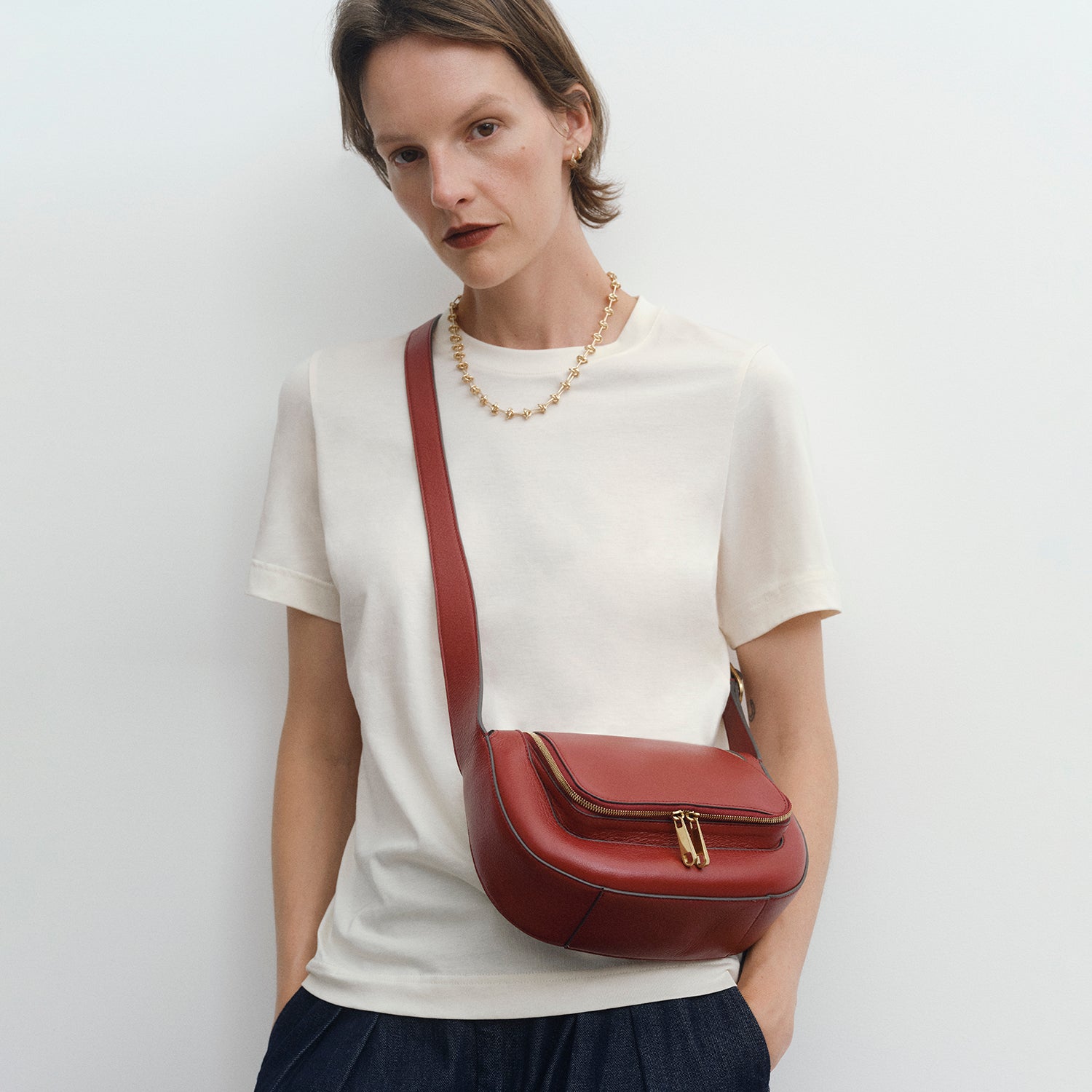ヴィア スモール クロスボディ -

          
            Shiny Calf in Vampire -
          

          Anya Hindmarch JP
