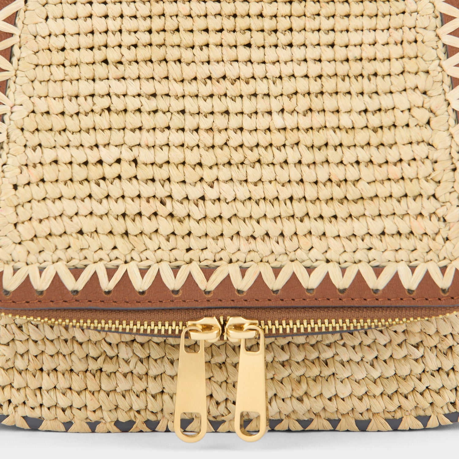 ヴィア ラフィア スモール クロスボディ -

          
            Raffia in Natural -
          

          Anya Hindmarch JP
