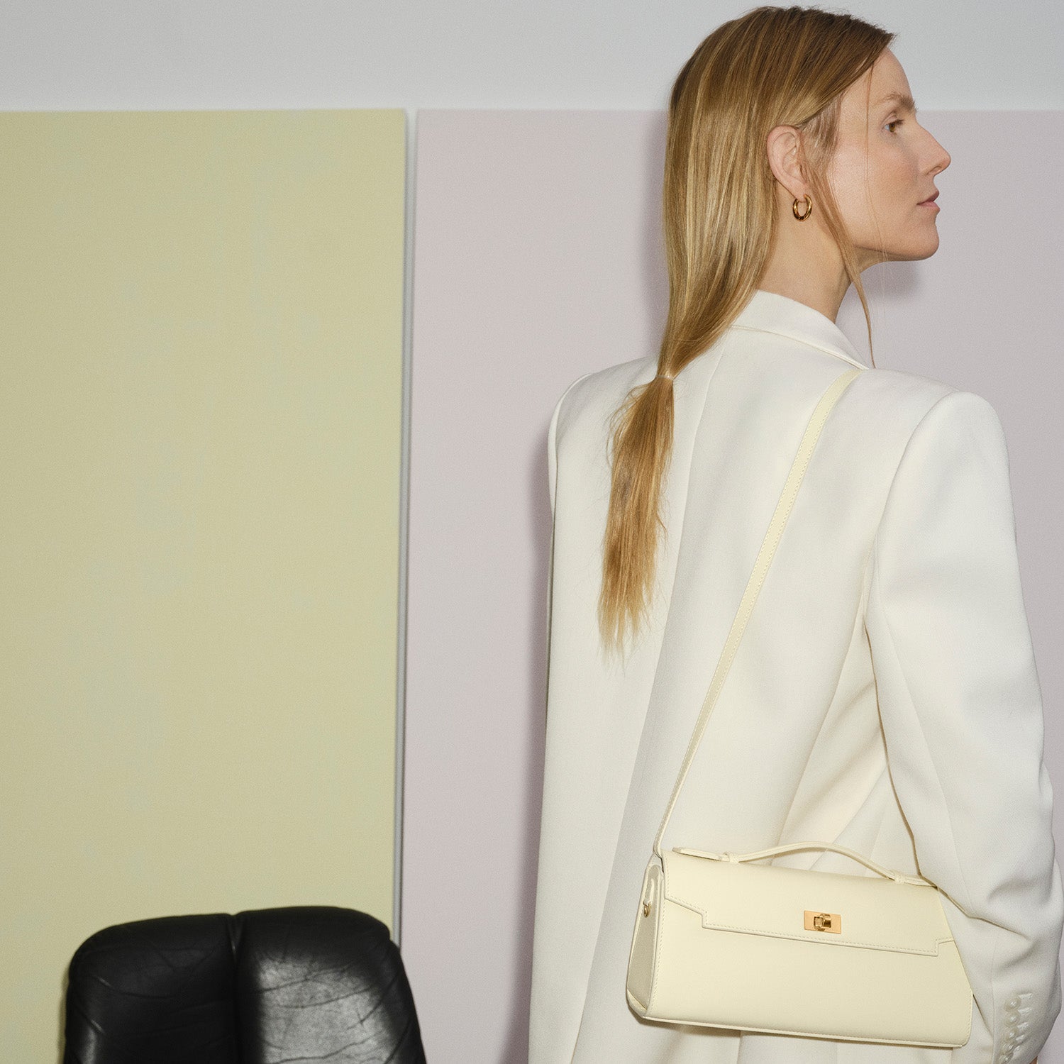 Mortimer：モティマー・クラッチ | Anya Hindmarch JP