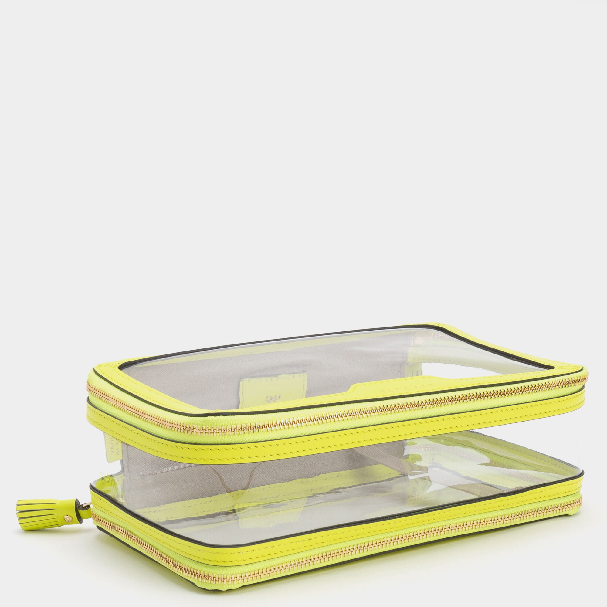 インフライト ケース -

                  
                    Clear TPU (0.8mm) in Clear/Neon Yellow -
                  

                  Anya Hindmarch JP
