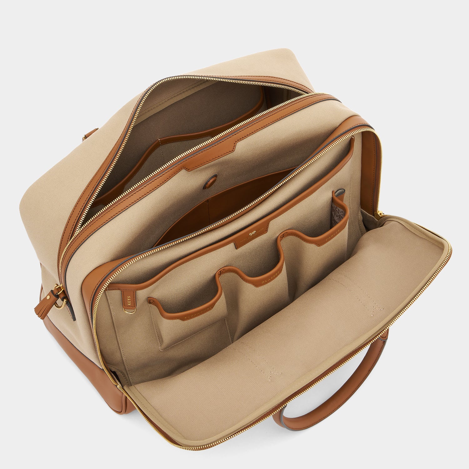 ビスポーク ウォルトン イン フライト バッグ -

          
            Canvas in Natural/Tan -
          

          Anya Hindmarch JP
