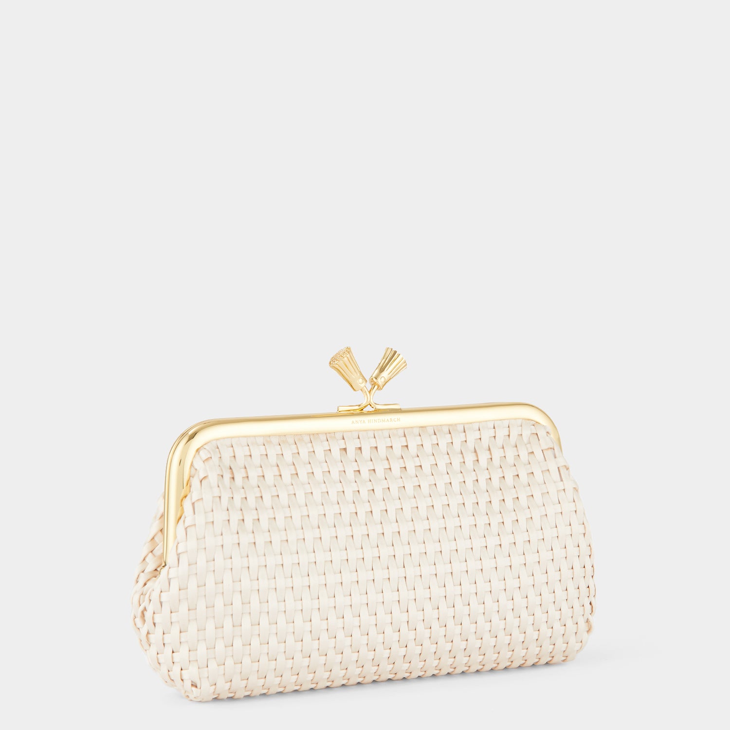 モード ウーブン タッセル クラッチ -

                  
                    Satin in Ivory -
                  

                  Anya Hindmarch JP
