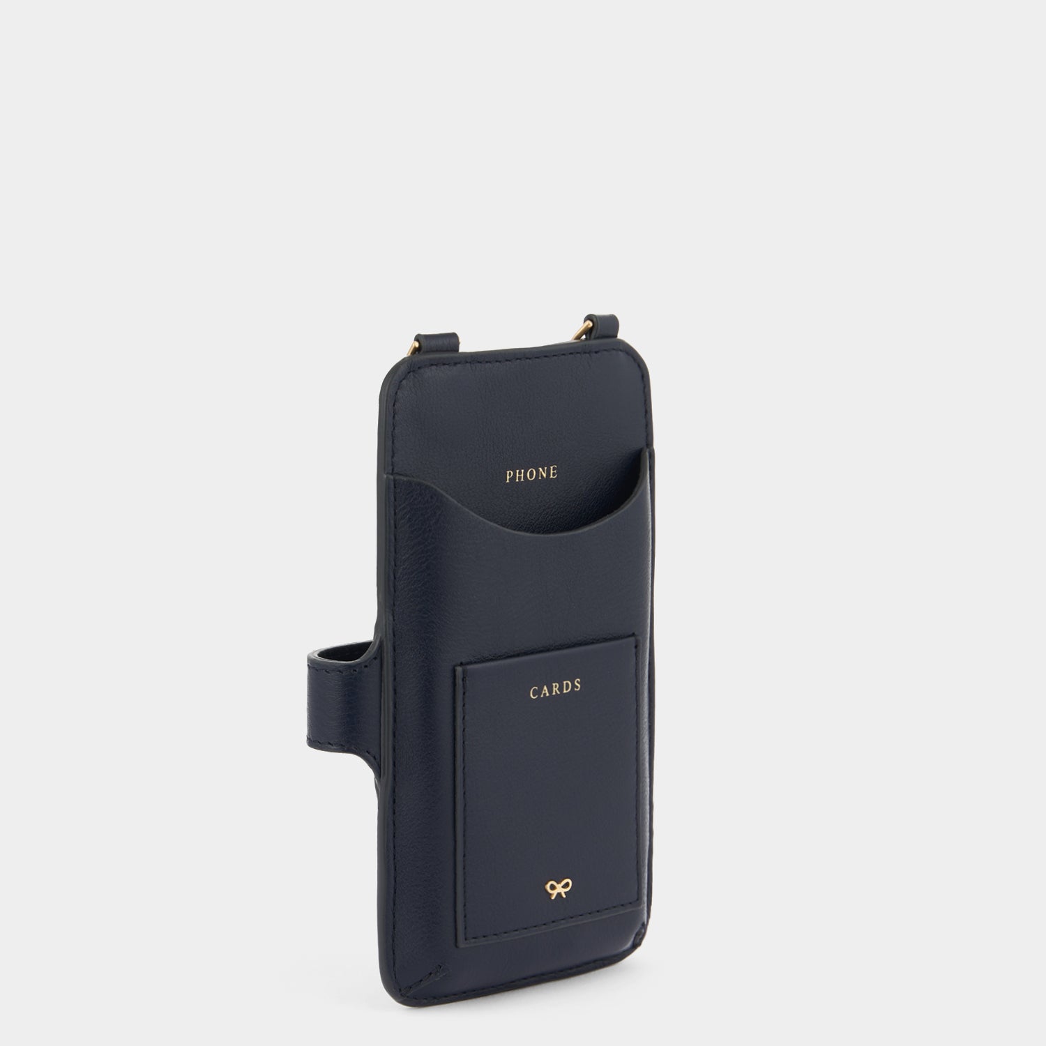 ナストロ スマホ ポーチ -

                  
                    Flat Leather in Marine -
                  

                  Anya Hindmarch JP
