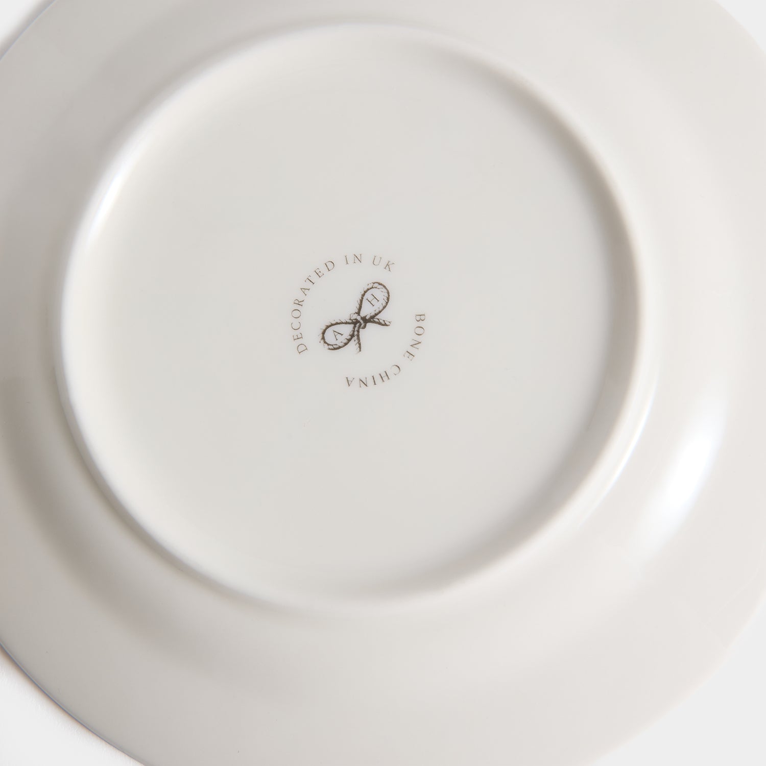 Eyes ブレックファスト・セット -

          
            Bone China in White -
          

          Anya Hindmarch JP

