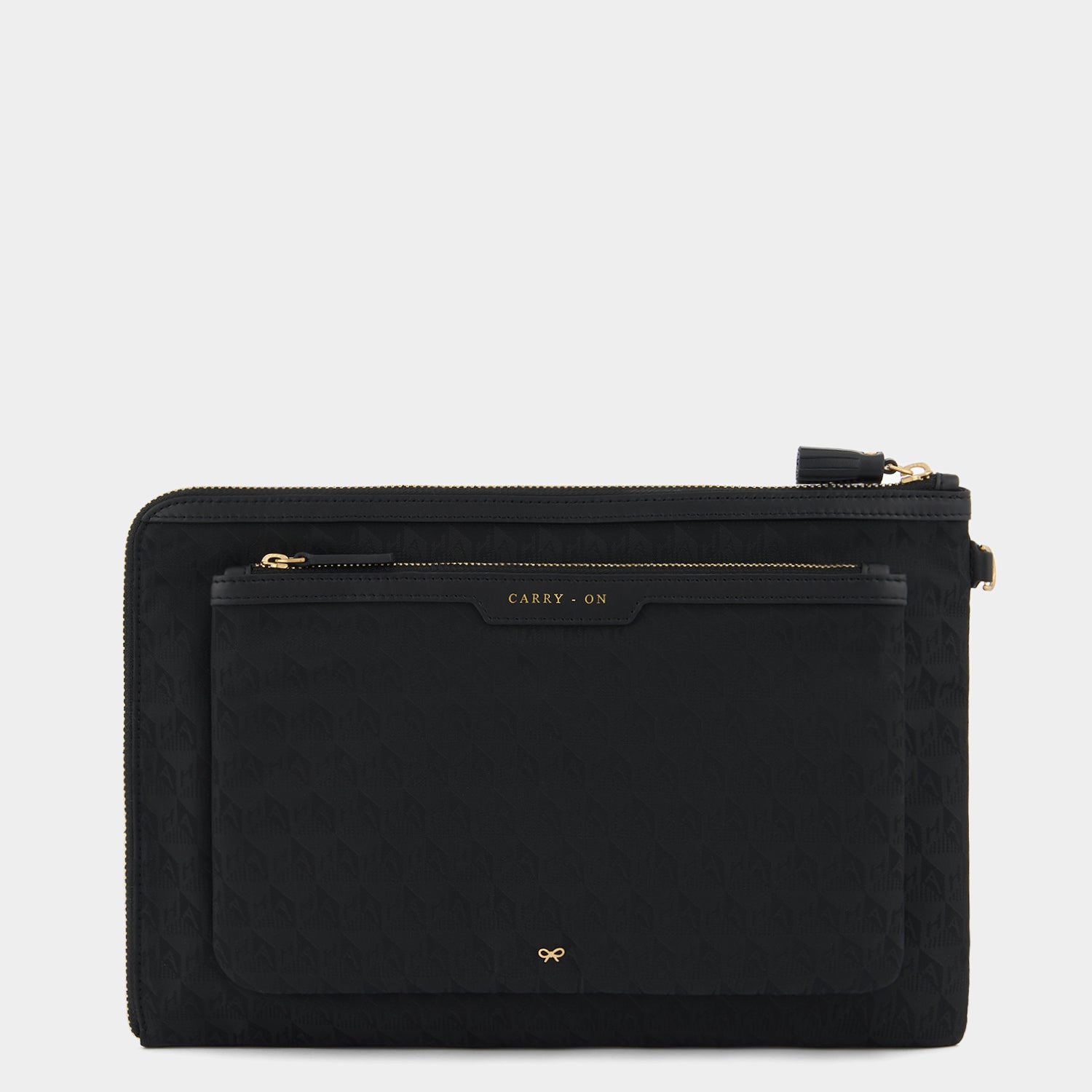 ジャーニー エッセンシャルズ ポシェット -

                  
                    AH Logo Nylon in Black -
                  

                  Anya Hindmarch JP
