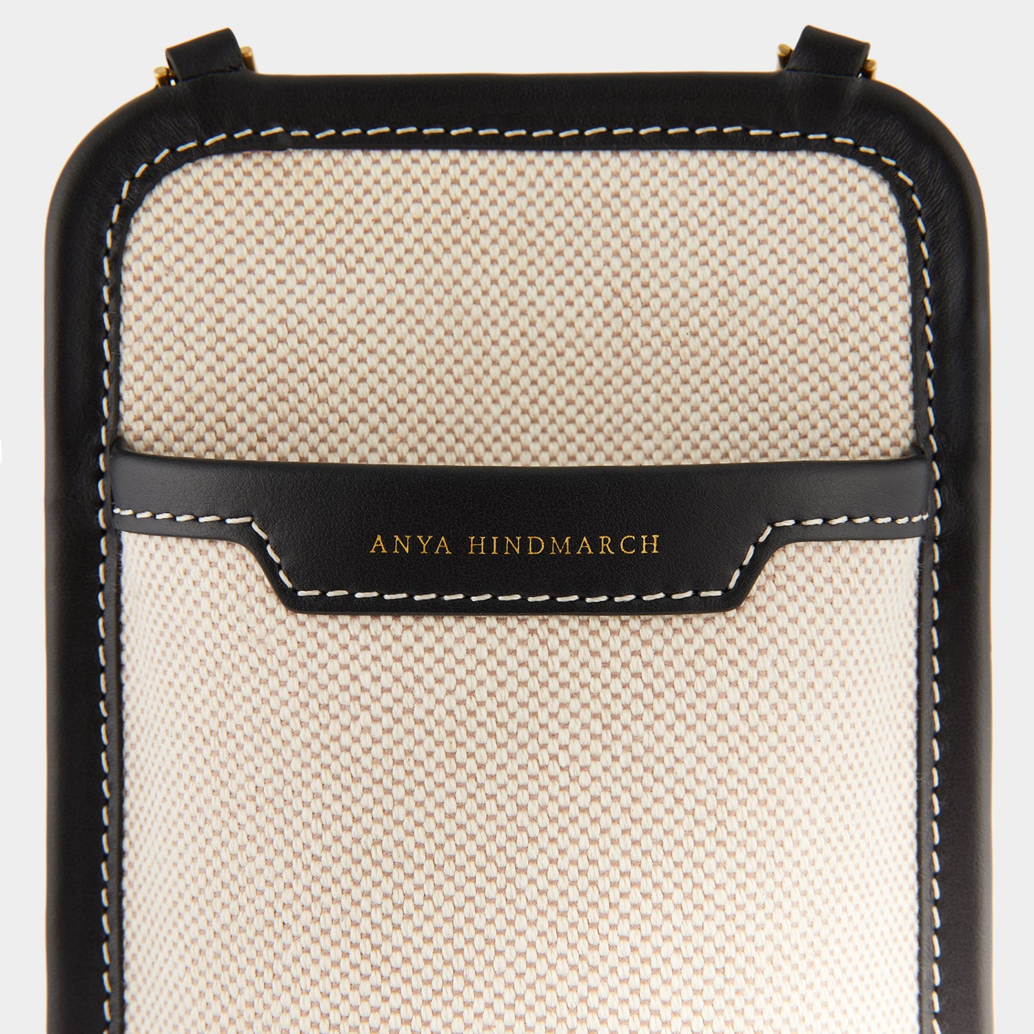 ポケット フォーン ポーチ -

                  
                    Mixed Canvas in Natural -
                  

                  Anya Hindmarch JP
