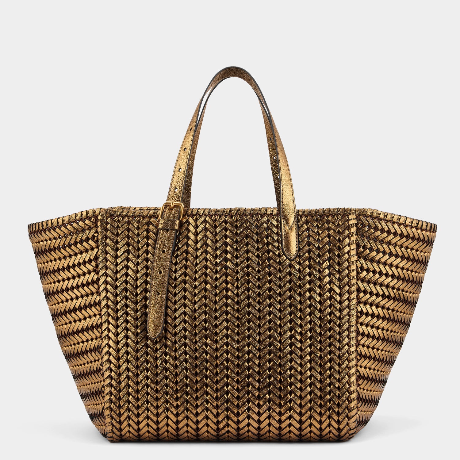 ニーソン スクエア トート -

                  
                    Metallic Leather in Bronze -
                  

                  Anya Hindmarch JP
