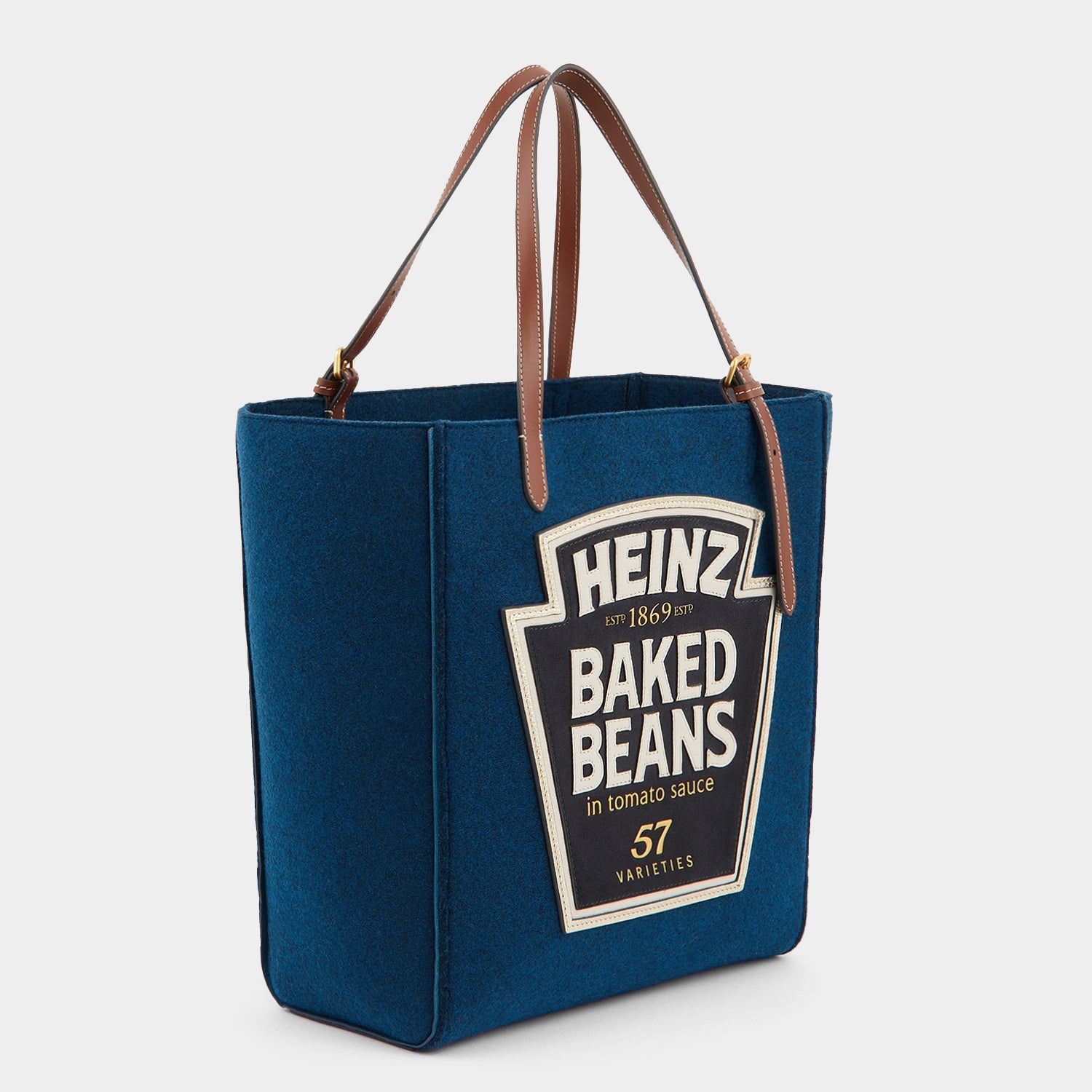 「Heinz」フェルト トート スモール -

                  
                    Recycled Felt in Teal -
                  

                  Anya Hindmarch JP
