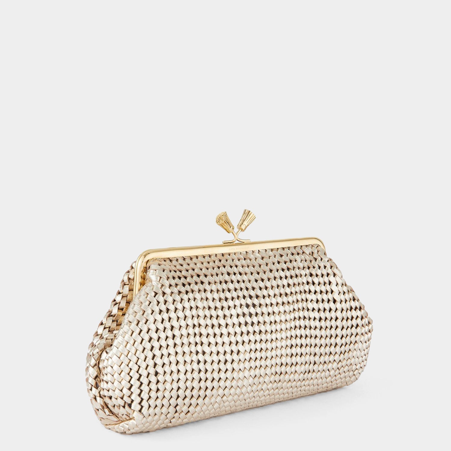 ラージ モード プラト クラッチ -

                  
                    Capra Leather in Light Gold -
                  

                  Anya Hindmarch JP
