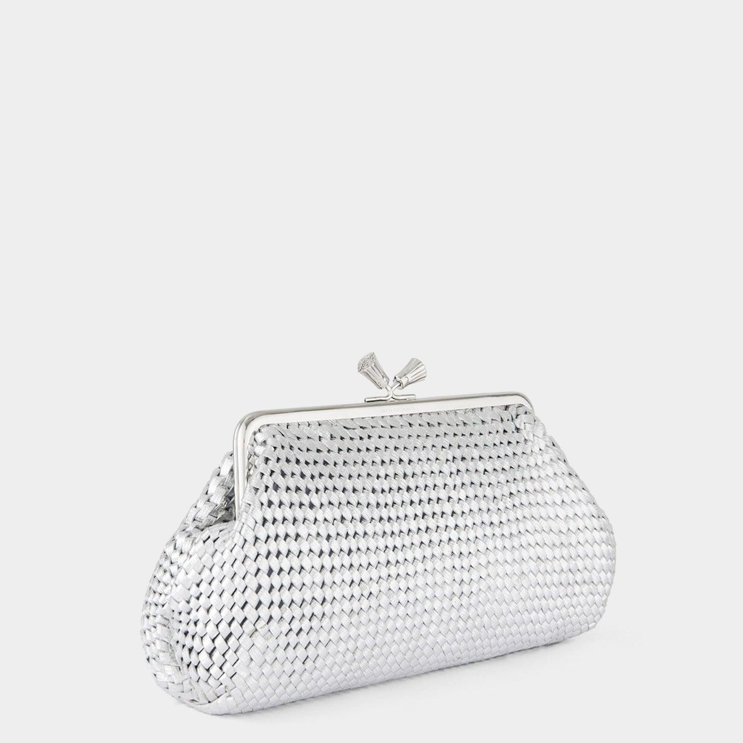 ラージ モード プラト クラッチ -

                  
                    Capra Leather in Silver -
                  

                  Anya Hindmarch JP
