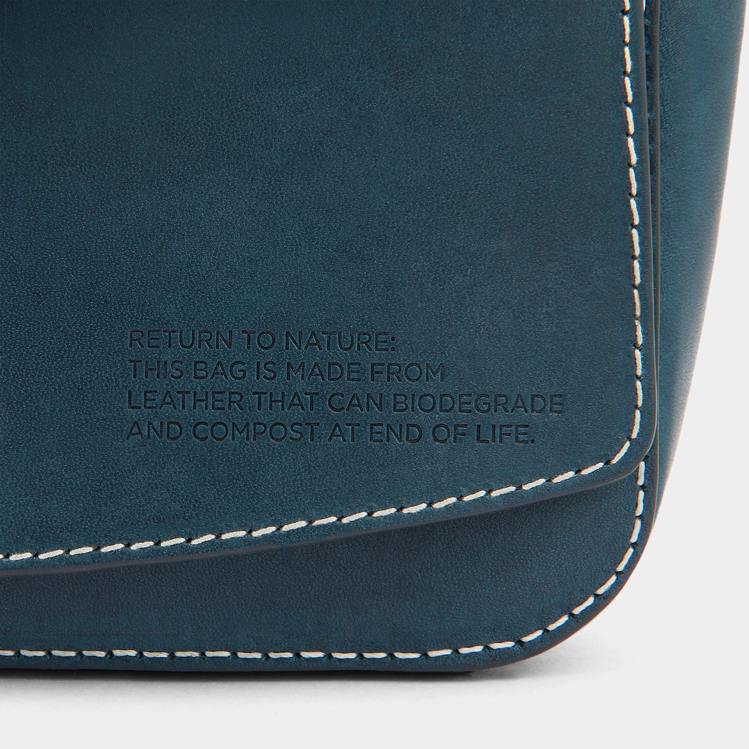 「Return to Nature」 クラッチ -

                  
                    Compostable Leather in Dark Holly -
                  

                  Anya Hindmarch JP
