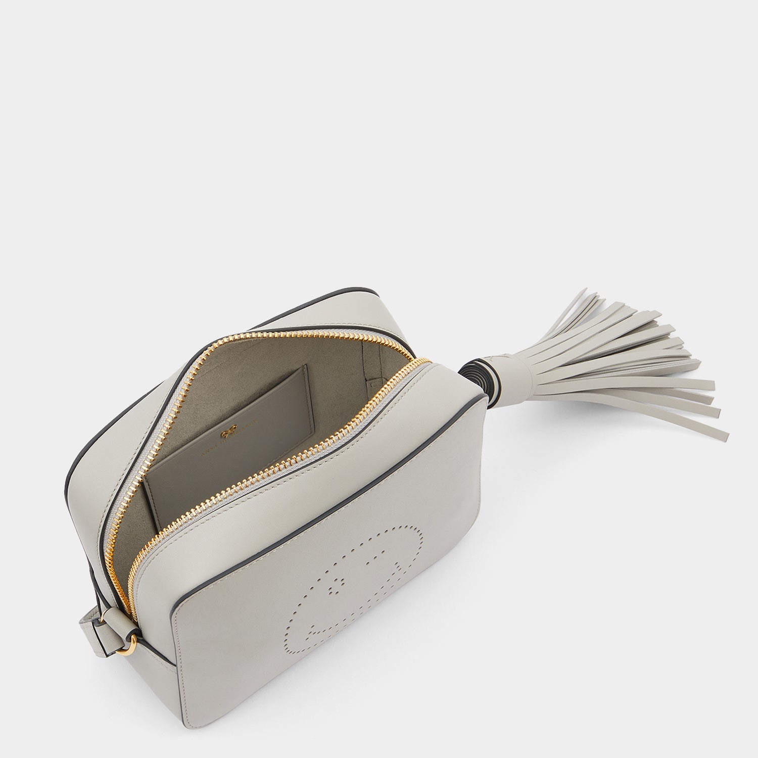 ウィンク クロスボディ -

                  
                    Calf Leather in Bright Slate -
                  

                  Anya Hindmarch JP
