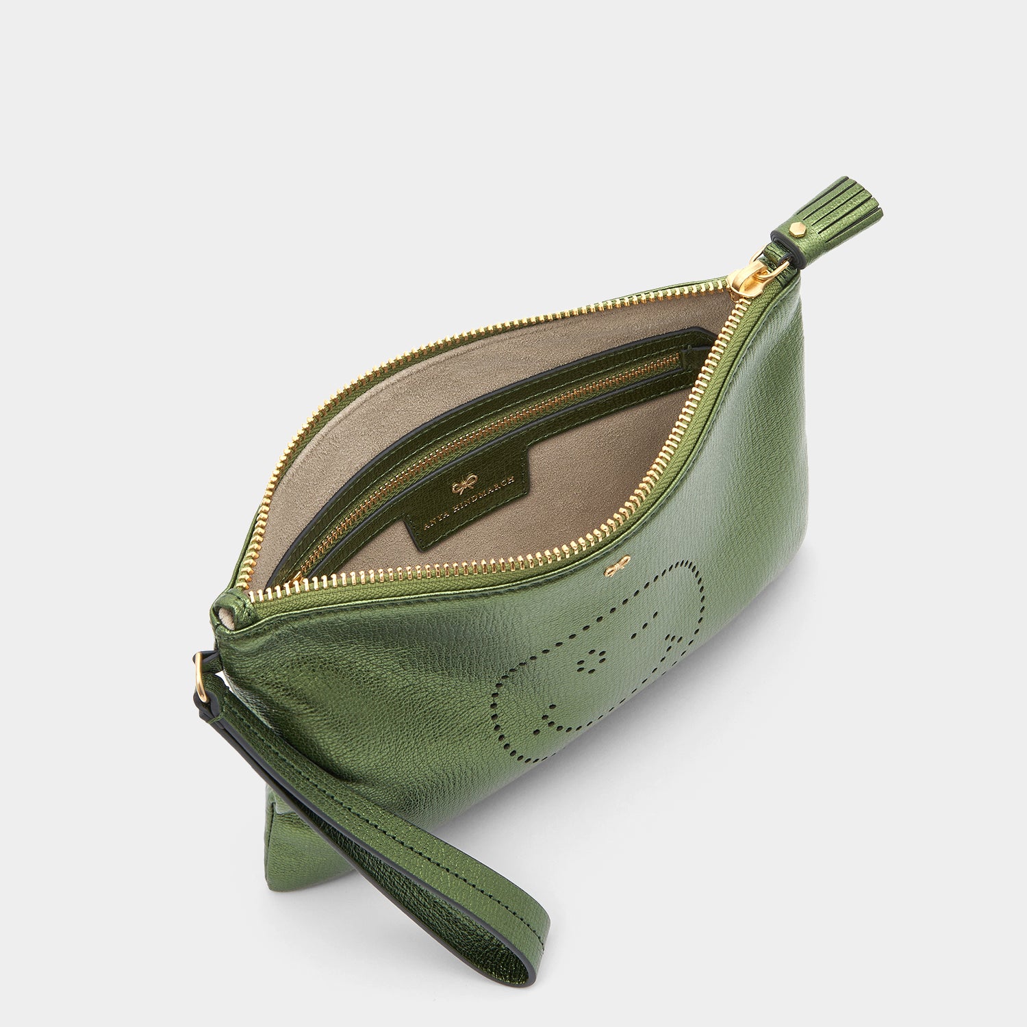 ウィンク ジップトップポーチ -

                  
                    Capra Leather in Olive -
                  

                  Anya Hindmarch JP
