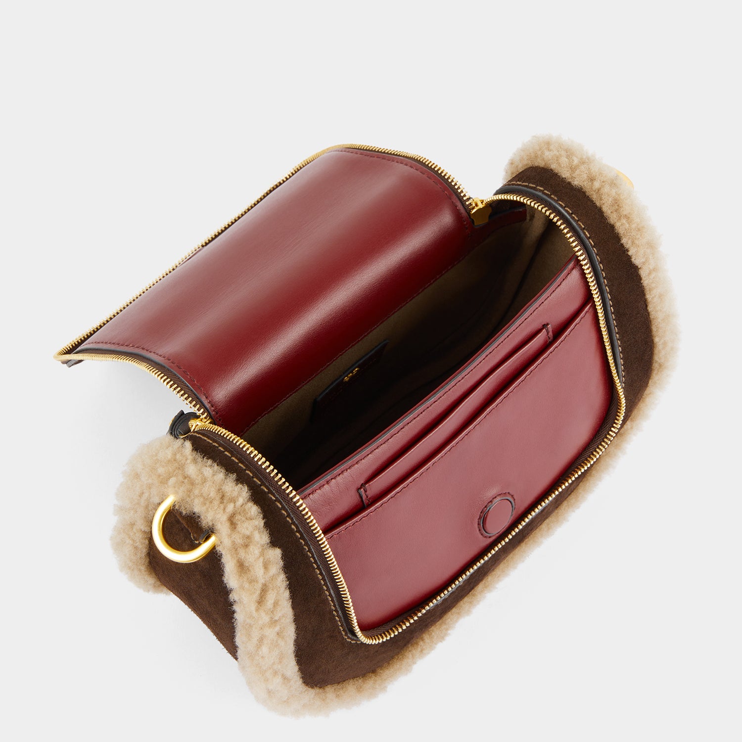 ヴィア ソフト サッチェル スモール -

                  
                    Suede in Coffee -
                  

                  Anya Hindmarch JP
