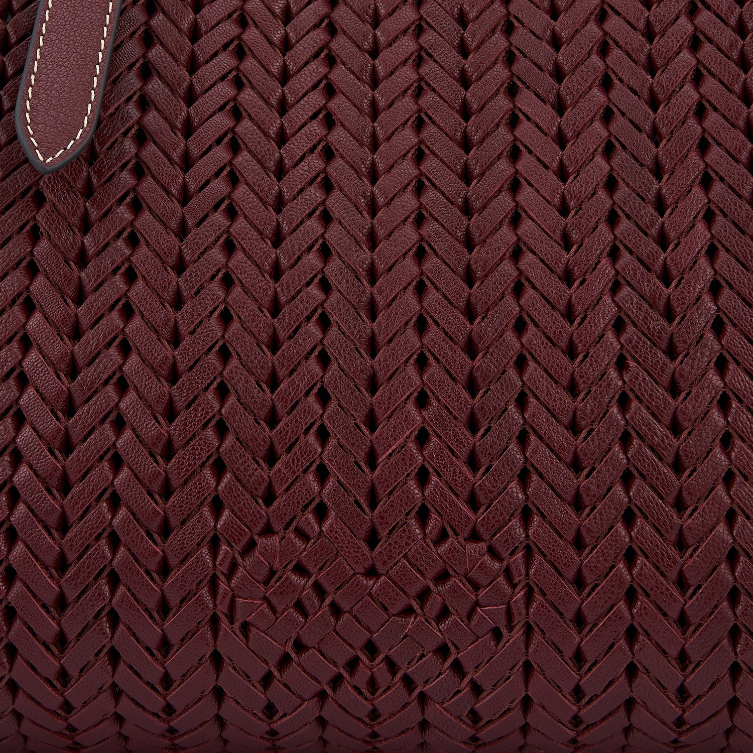 ニーソン スクエア トート -

                  
                    Shiny Capra in Rosewood -
                  

                  Anya Hindmarch JP
