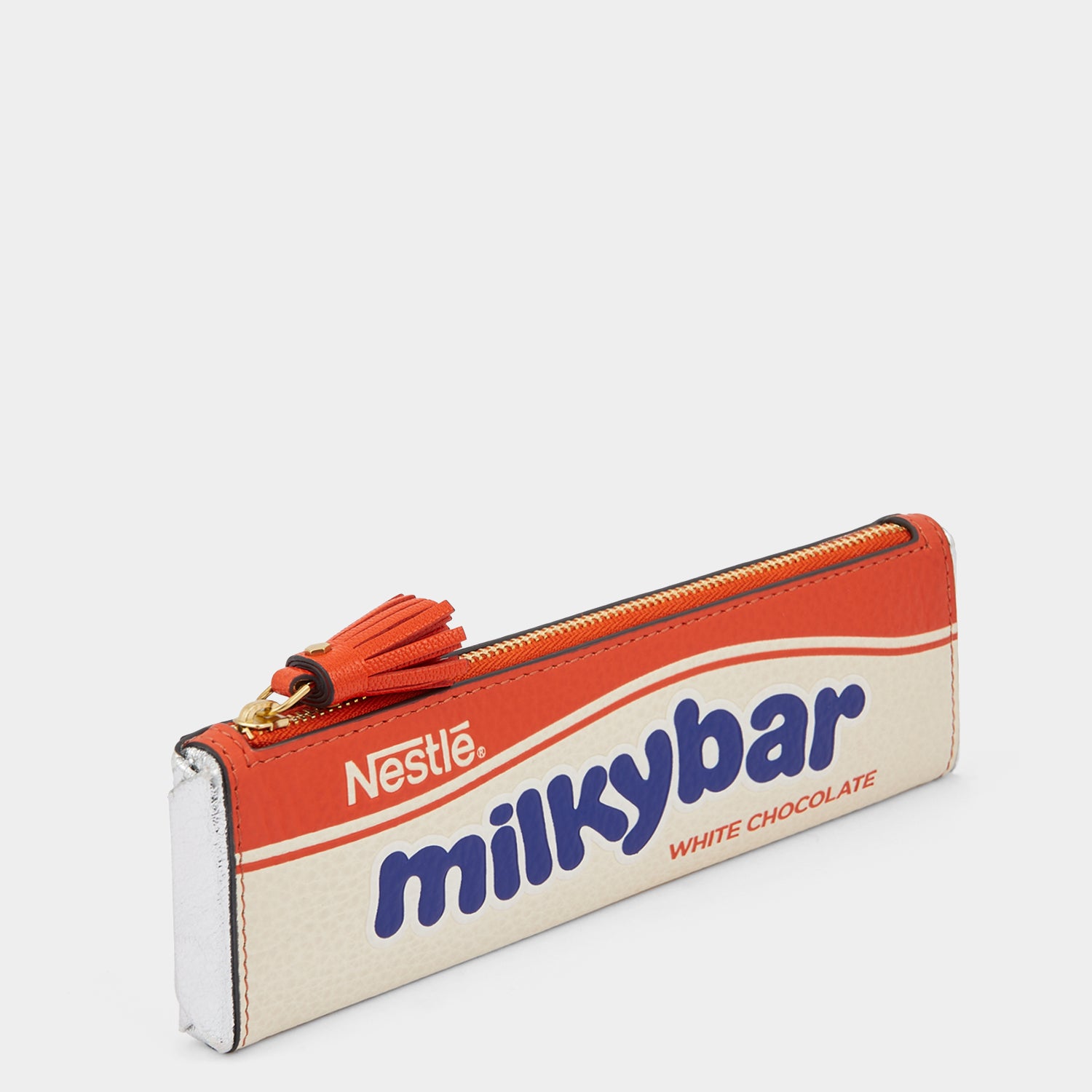 「Milkybar」ペンケース -

                  
                    Grain Leather in Lemon Sorbet -
                  

                  Anya Hindmarch JP
