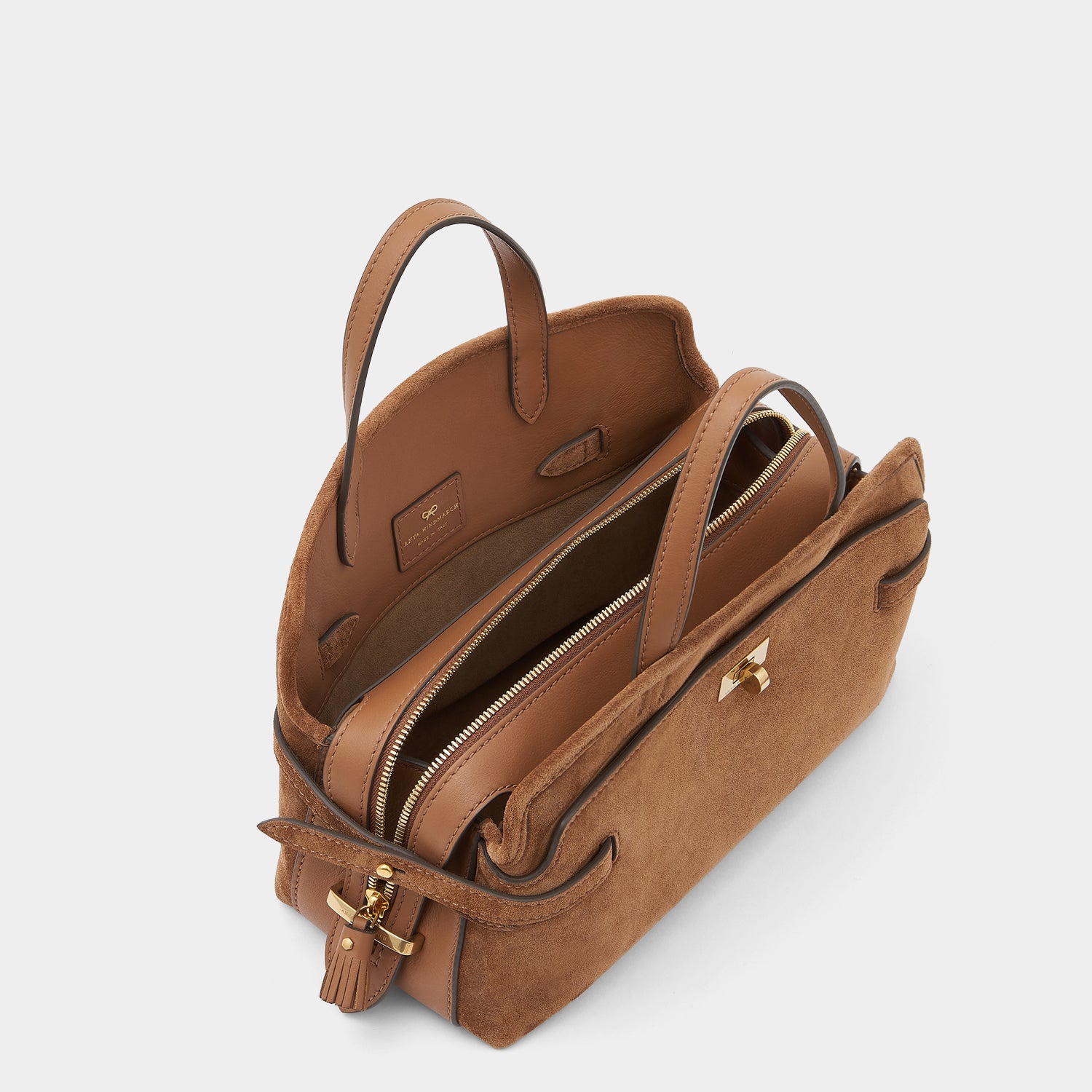スモール ウィルソン -

          
            Suede in Pecan -
          

          Anya Hindmarch JP
