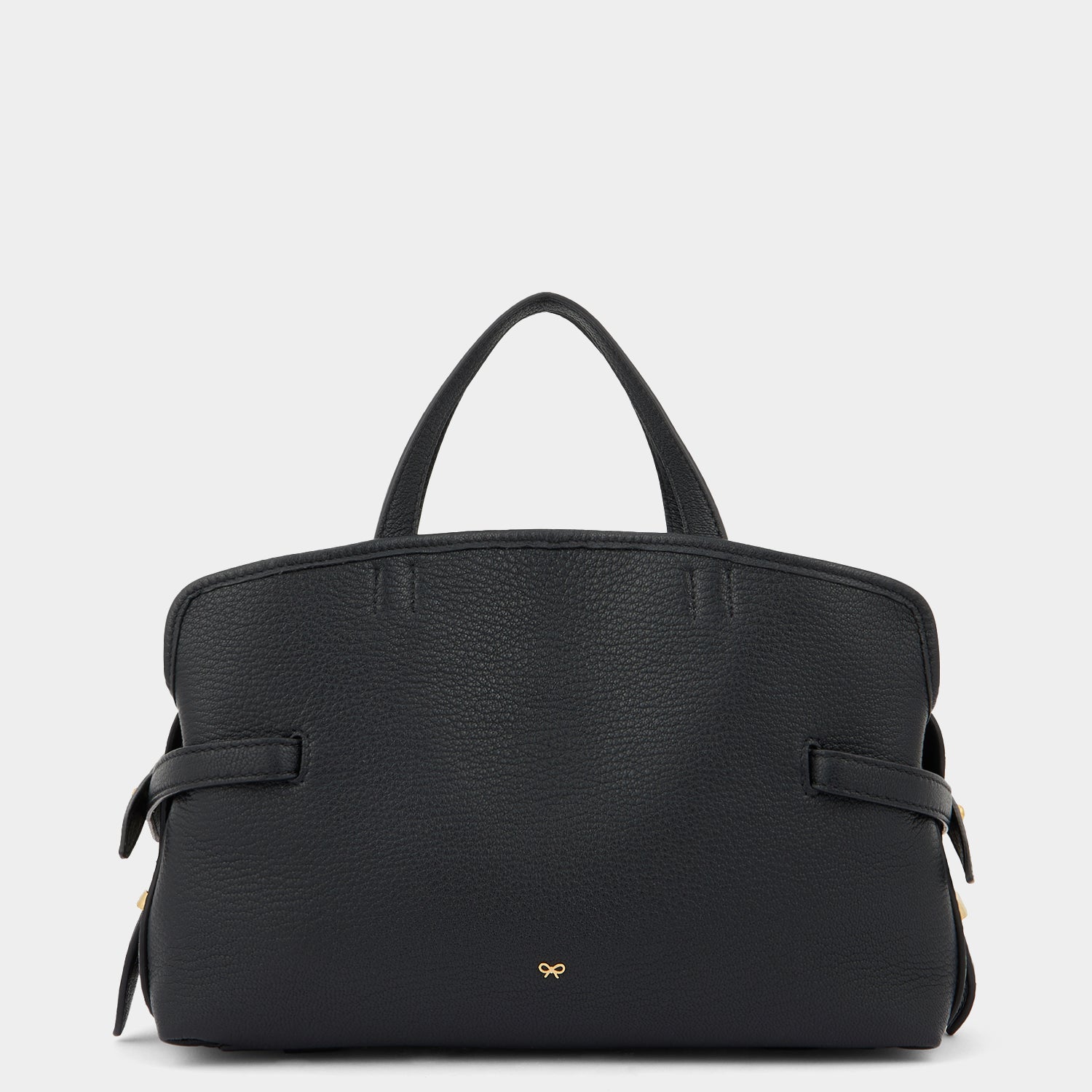 スモール ウィルソン -

                  
                    Grain Leather in Black -
                  

                  Anya Hindmarch JP
