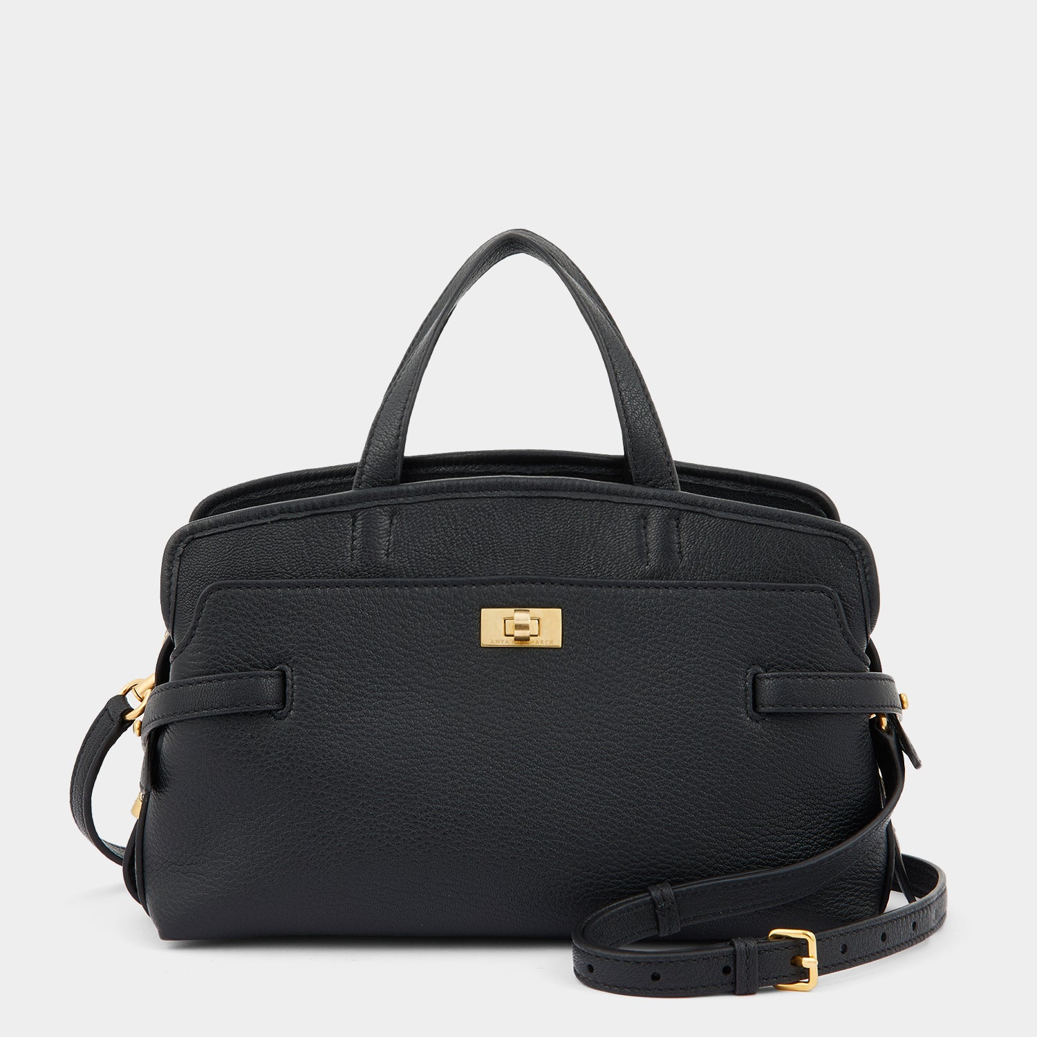 スモール ウィルソン -

                  
                    Grain Leather in Black -
                  

                  Anya Hindmarch JP
