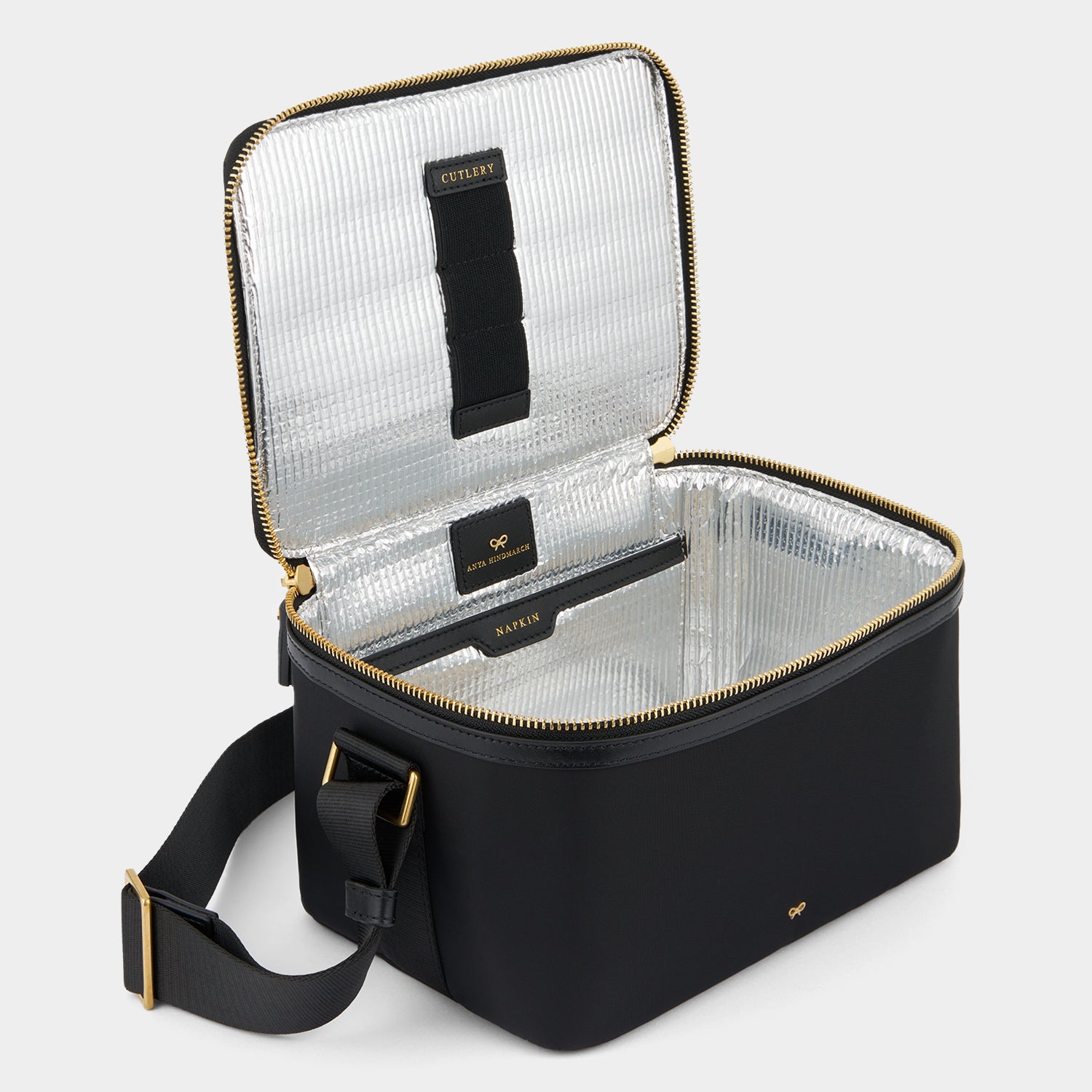 ランチ ボックス -

          
            ECONYL® Regenerated Nylon in Black -
          

          Anya Hindmarch JP
