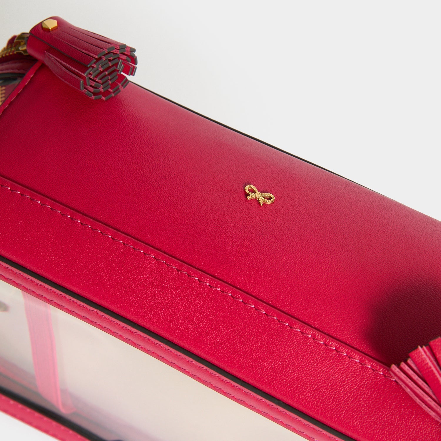 インフライト・ケース | Anya Hindmarch JP