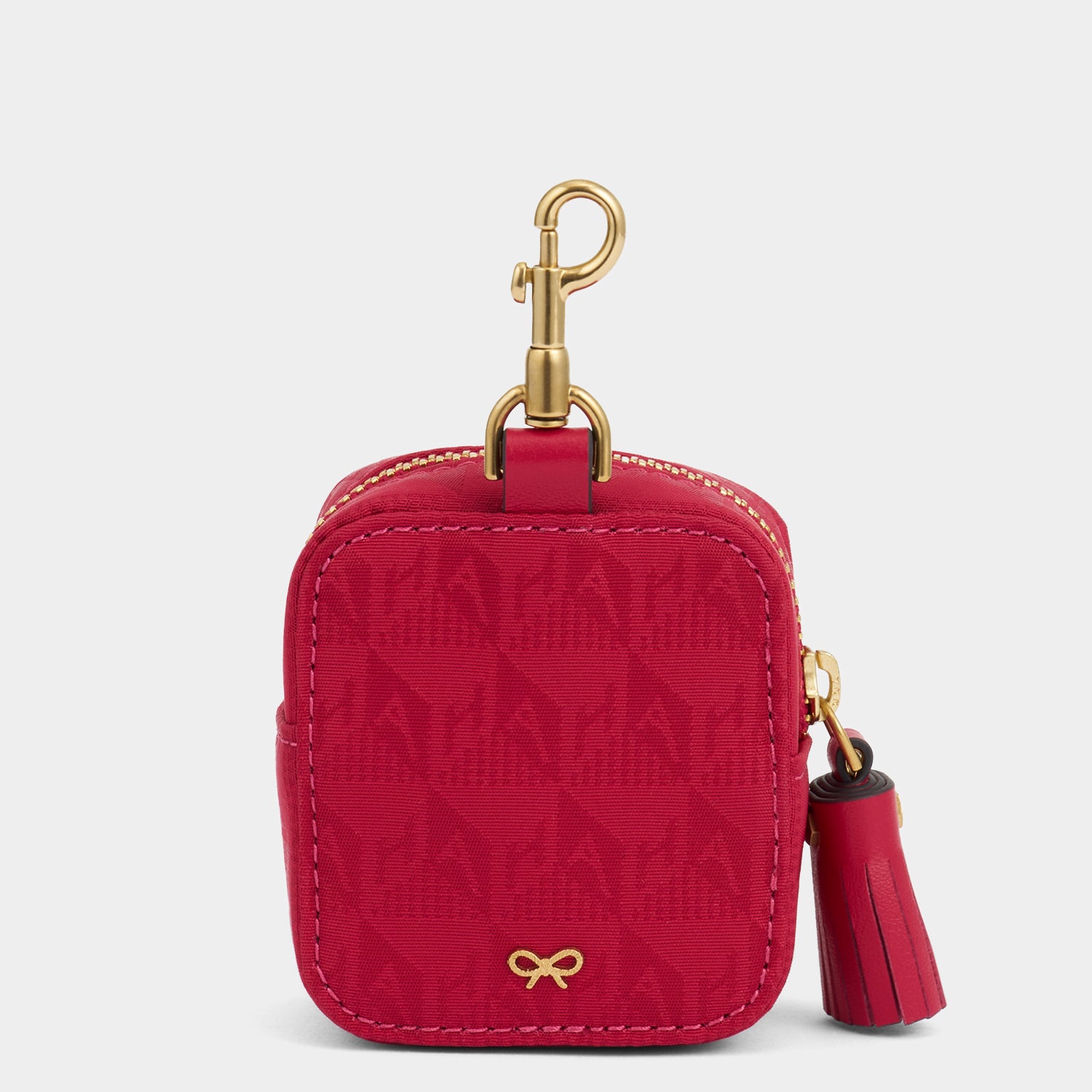 イヤホン ポーチ -

          
            AH Logo Nylon in Magenta -
          

          Anya Hindmarch JP
