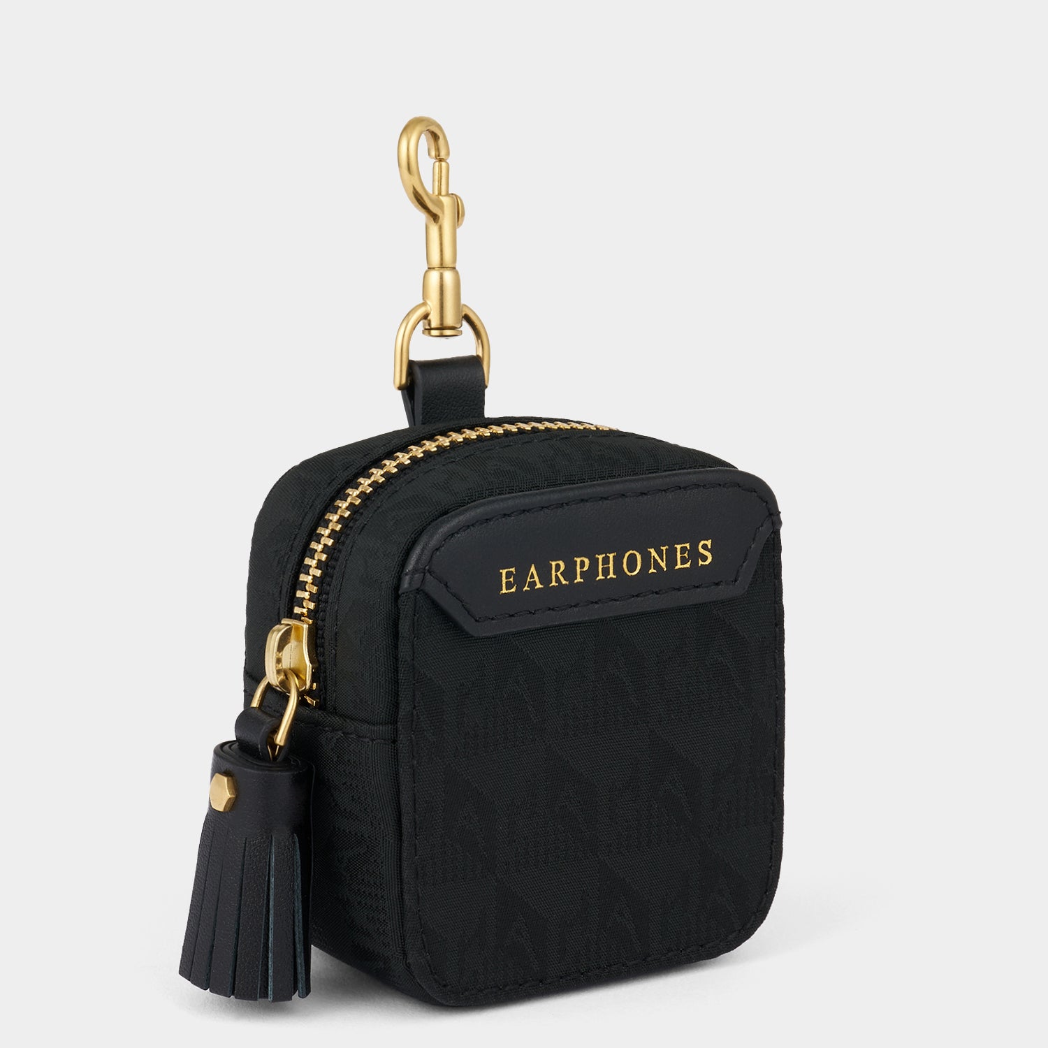 イヤホン ポーチ -

          
            AH Logo Nylon in Black -
          

          Anya Hindmarch JP
