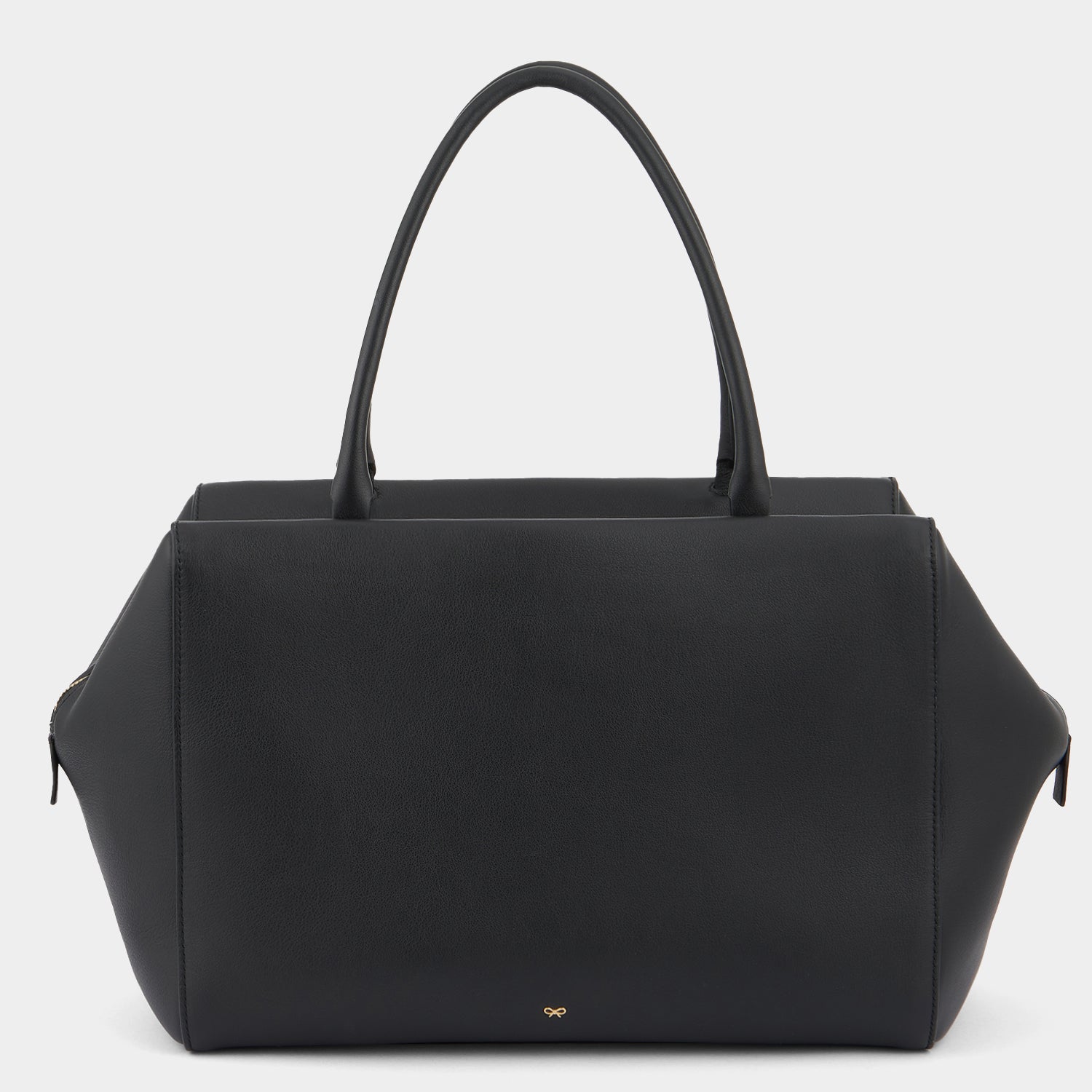 シートン -

                  
                    Classic Calf in Black -
                  

                  Anya Hindmarch JP
