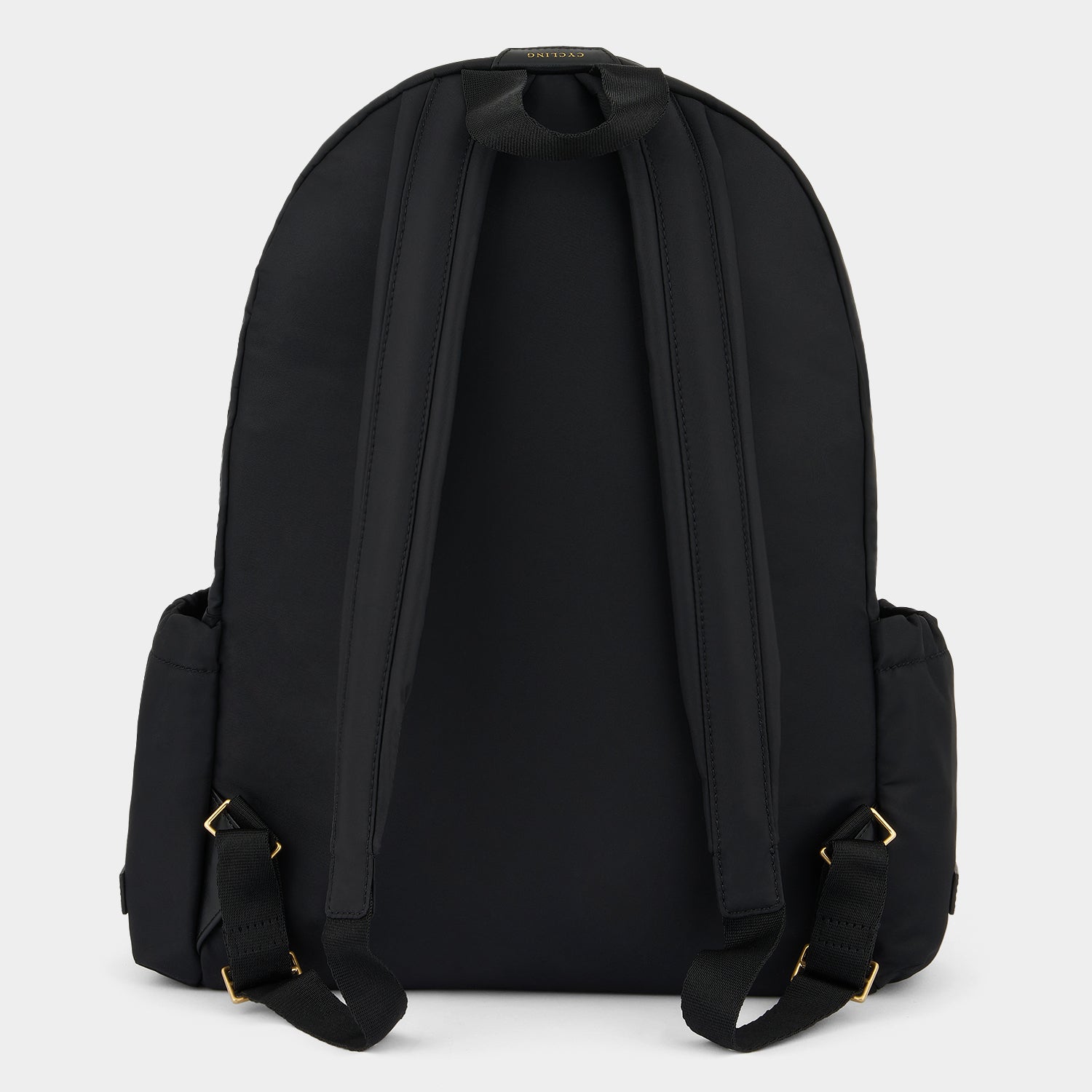 サイクリング バックパック -

          
            Recycled Nylon with PU in Black -
          

          Anya Hindmarch JP
